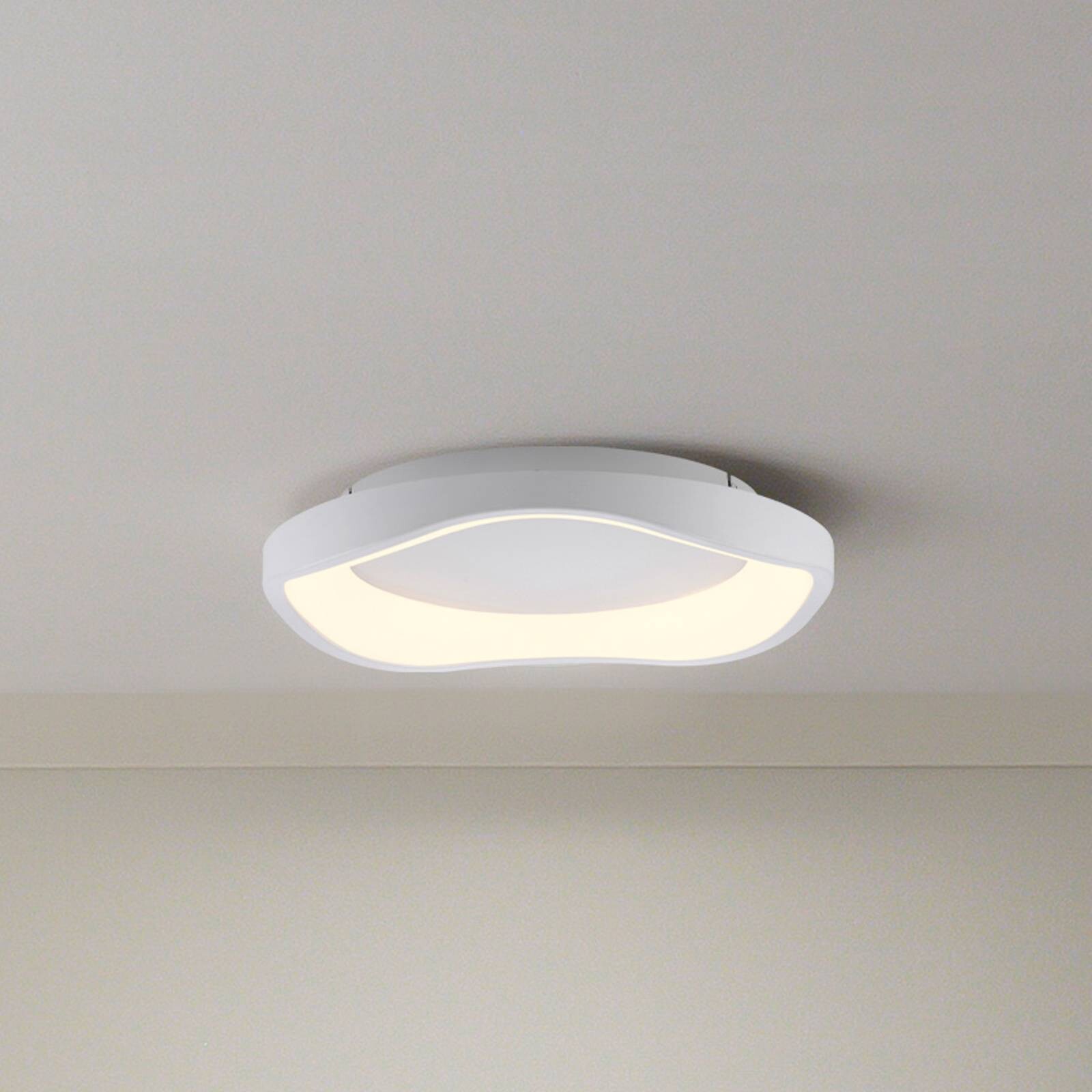 Stropné LED svetlo MONTA, biele, Ø 40 cm, kov, Switchdim