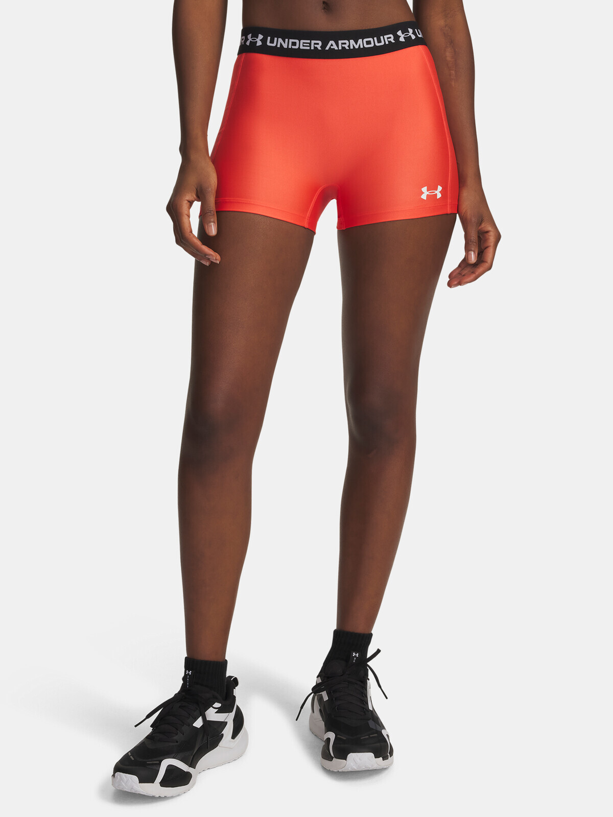 Dámske šortky Under Armour HeatGear Shorty-RED