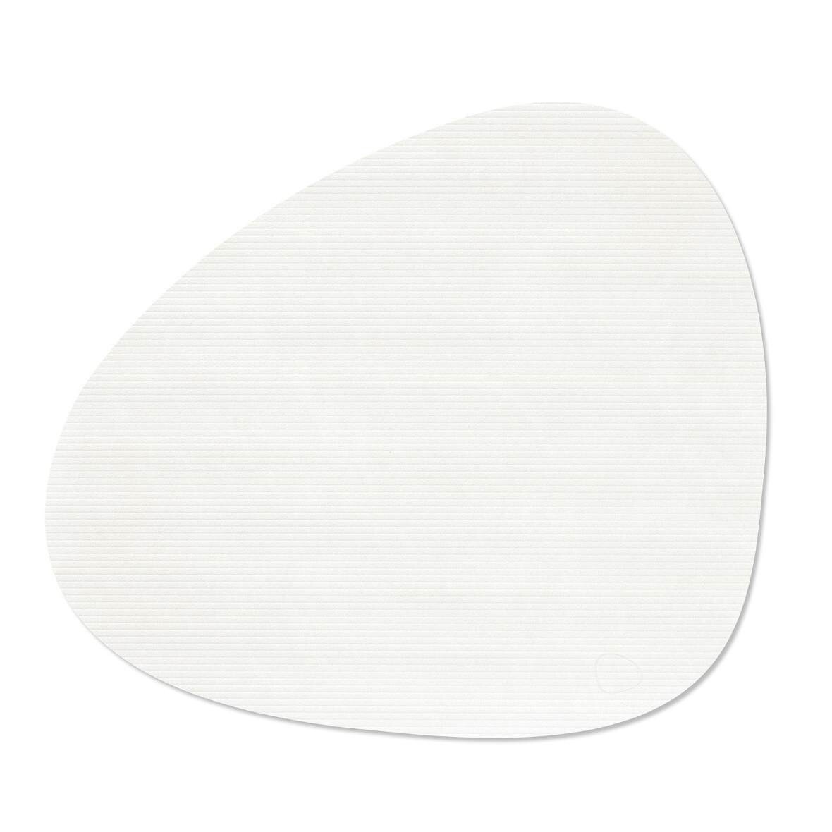Prestieranie CURVE CORDUROY 37 x 44 cm, čistá biela, koža, LIND DNA