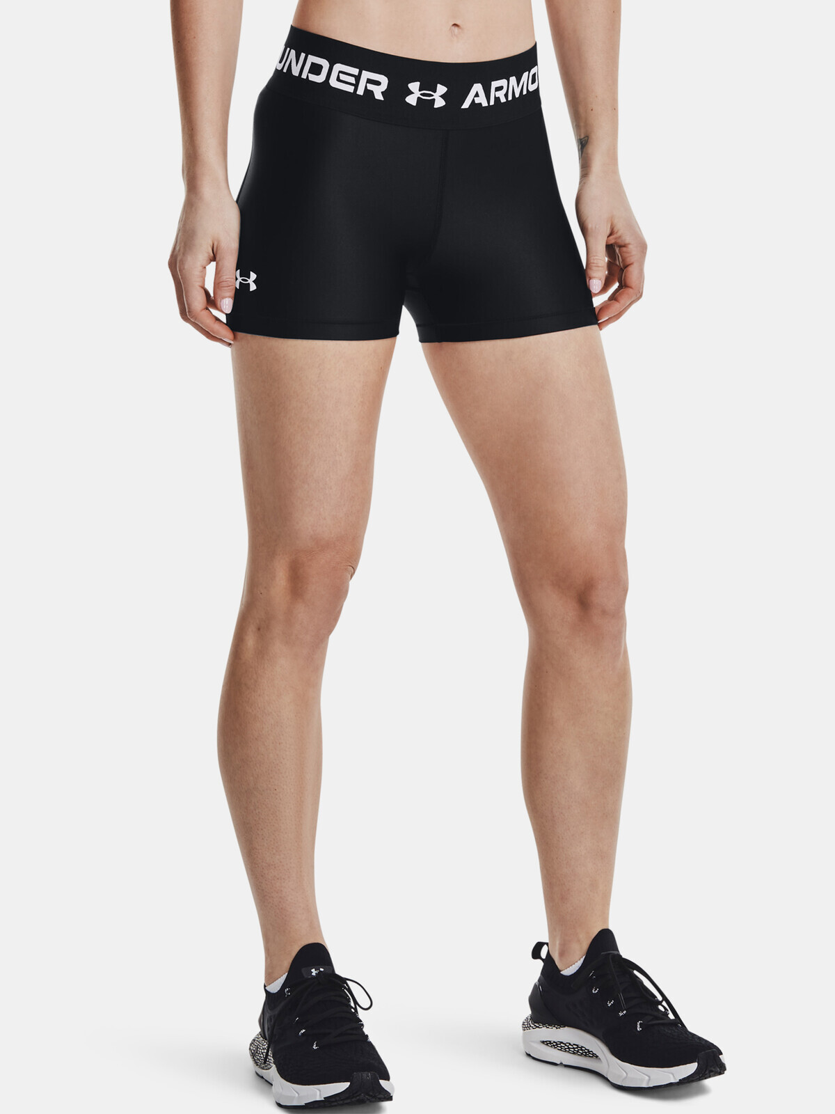Under Armour Shorts UA HG Armour WM WB Shorty-BLK - Ladies