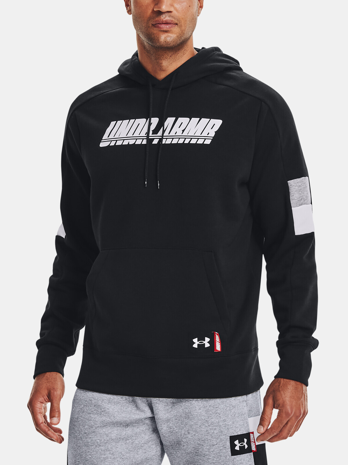 Pánska mikina Under Armour BASELINE FLEECE P/O