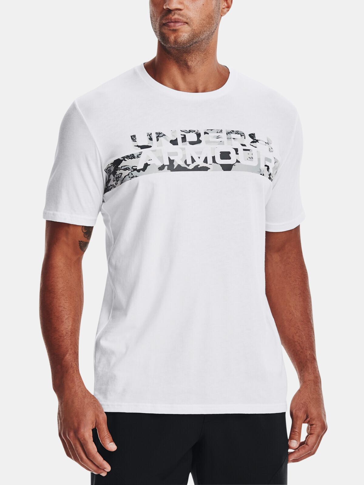 Under Armour T-Shirt UA CAMO CHEST STRIPE SS-WHT - Men