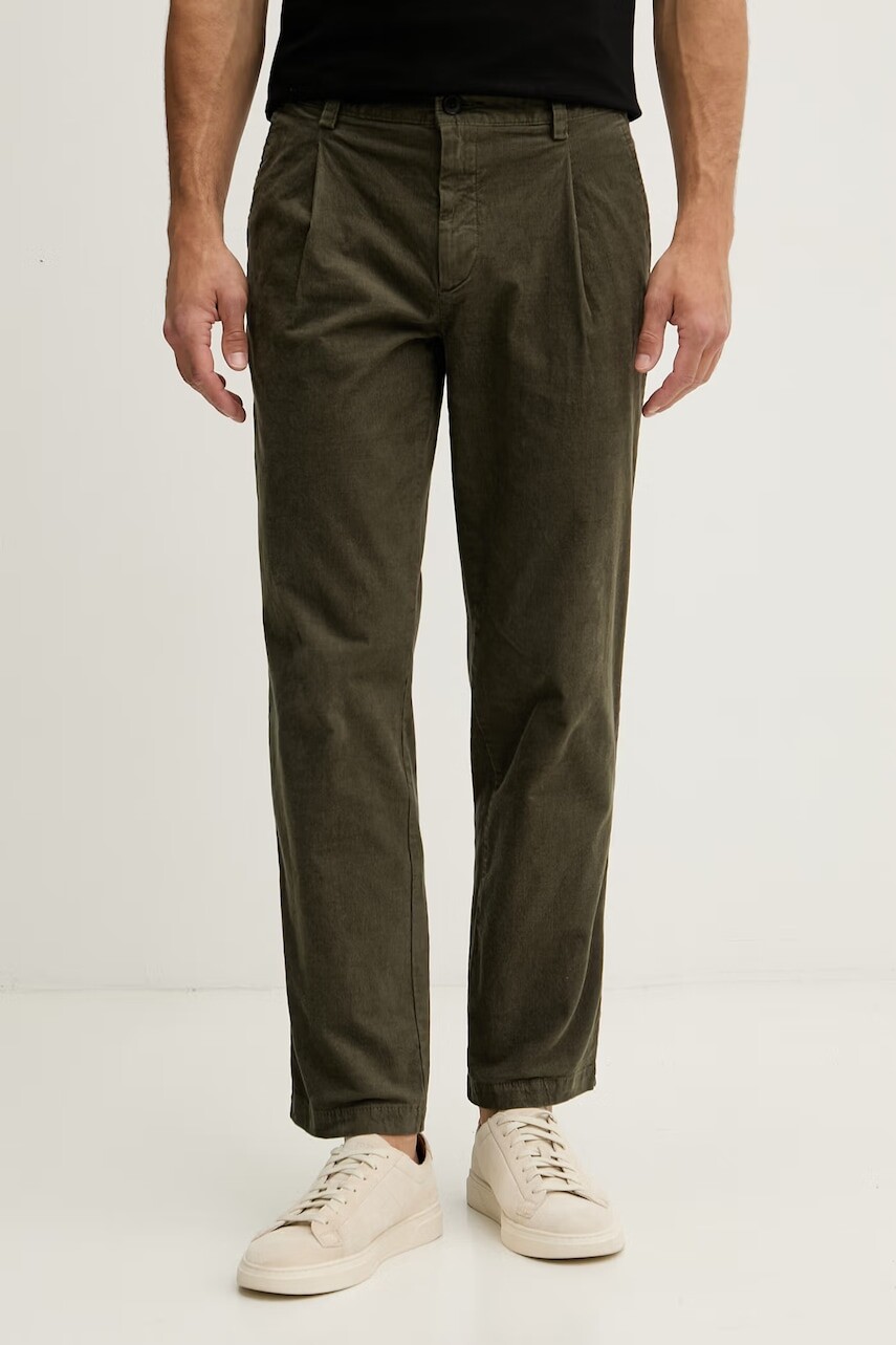 BOSS Orange nohavice pánske menčestrové Chino Pleated_3