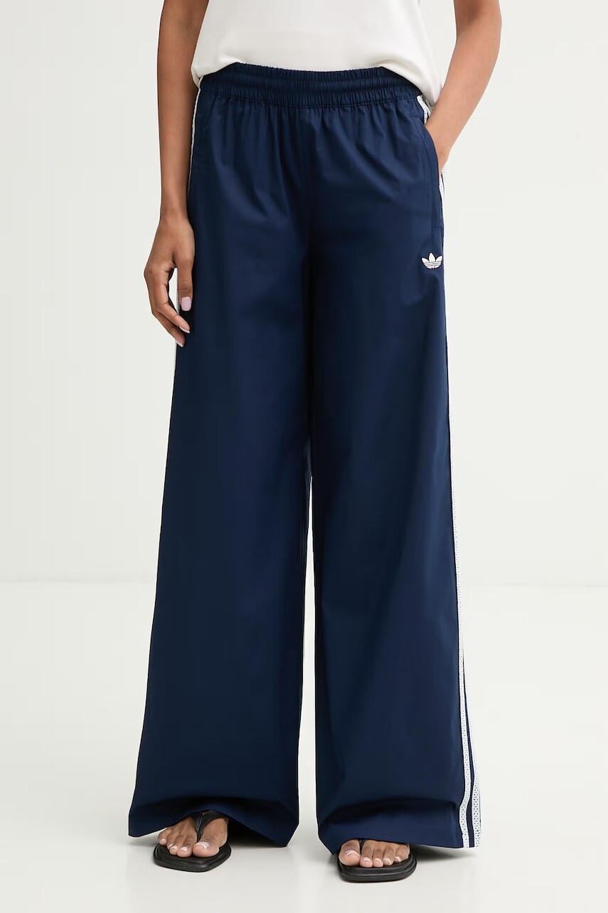 adidas Originals nohavice straight dámske bavlnené s elastanom