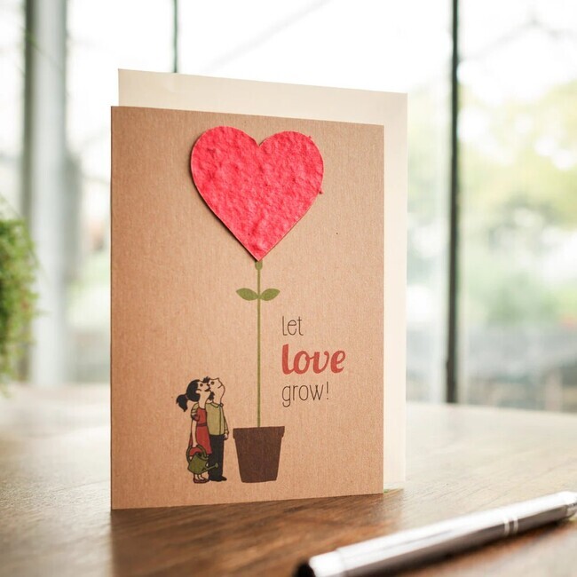 Blahoželanie „Let love grow“