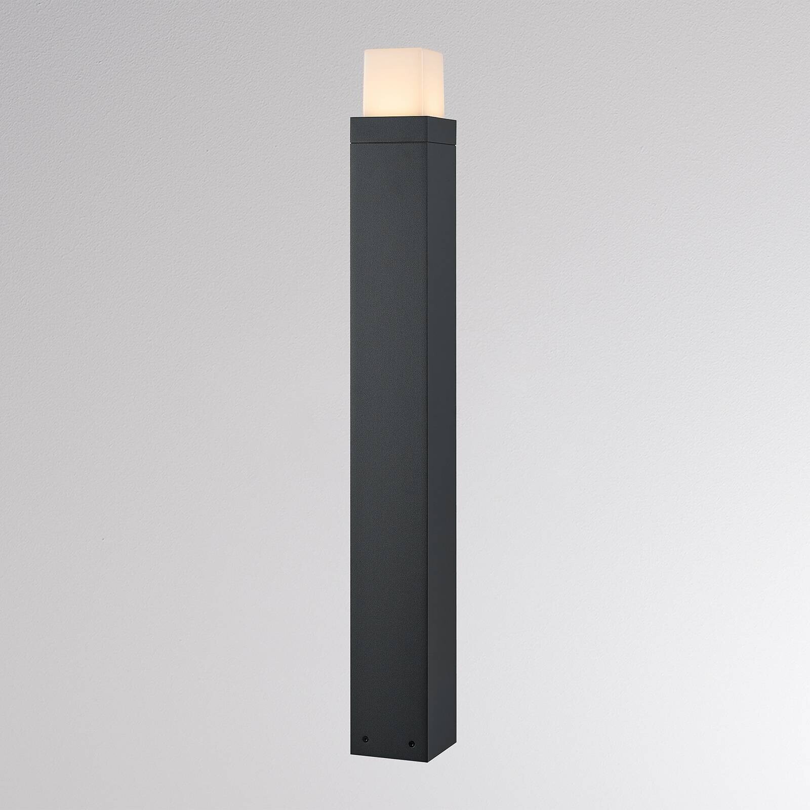 Chodníkové LED svetlo FYNN-O, výška 85 cm, antracitová, CCT IP65,
