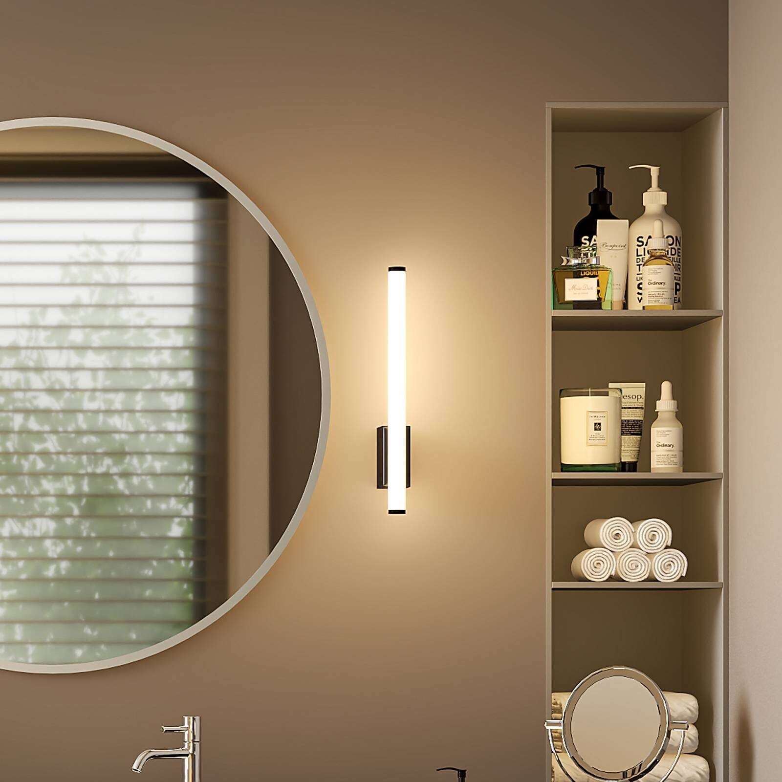 LED nástenné svetlo VINA UP S, čierna, výška 40 cm, IP44, CCT
