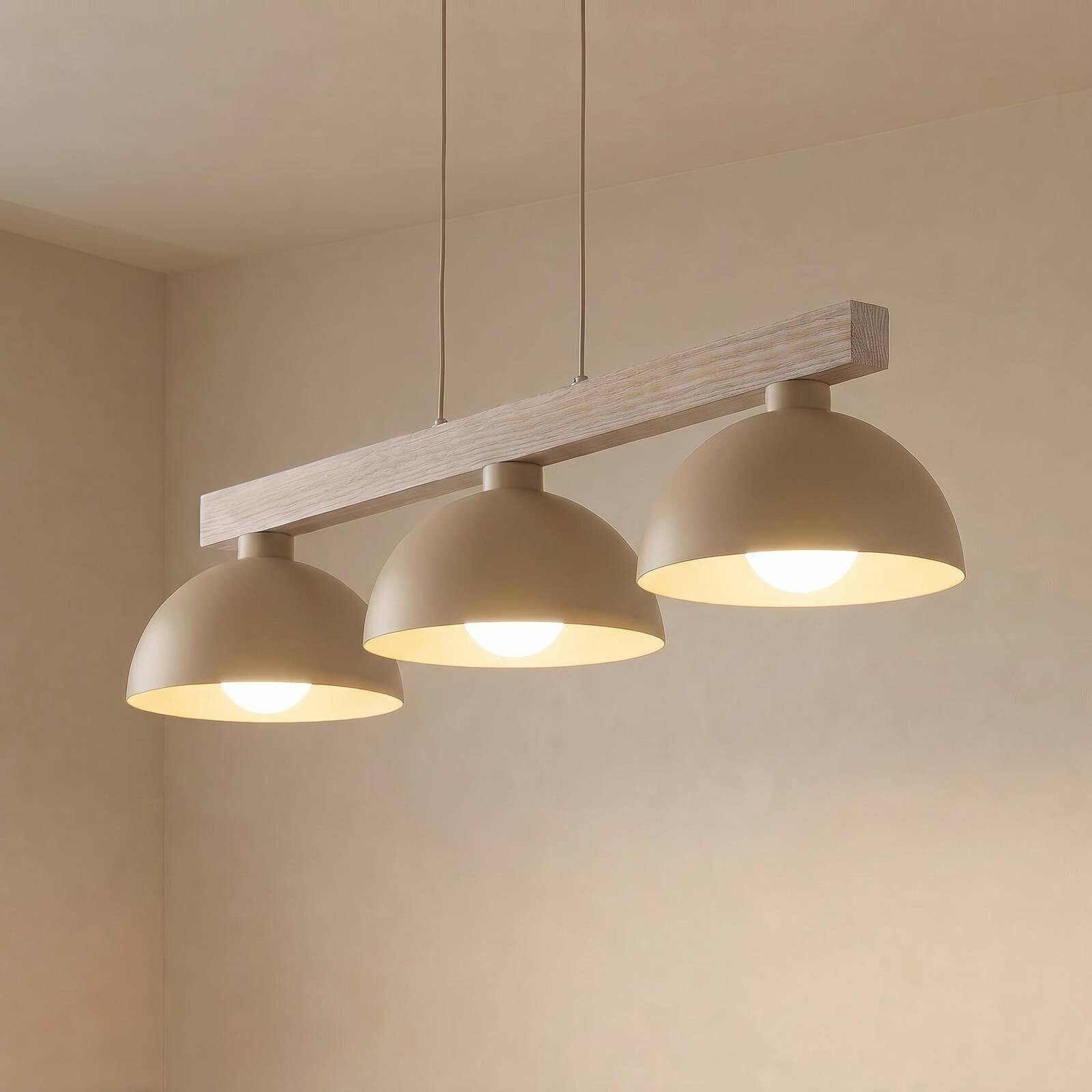 Závesné svietidlo Oslo, pieskovej farby, 3-pl., dĺžka 118 cm, E27