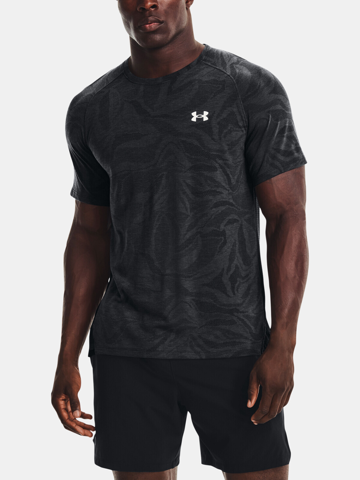 Under Armour UA Streaker Jacquard Tee-BLK T-Shirt - Mens