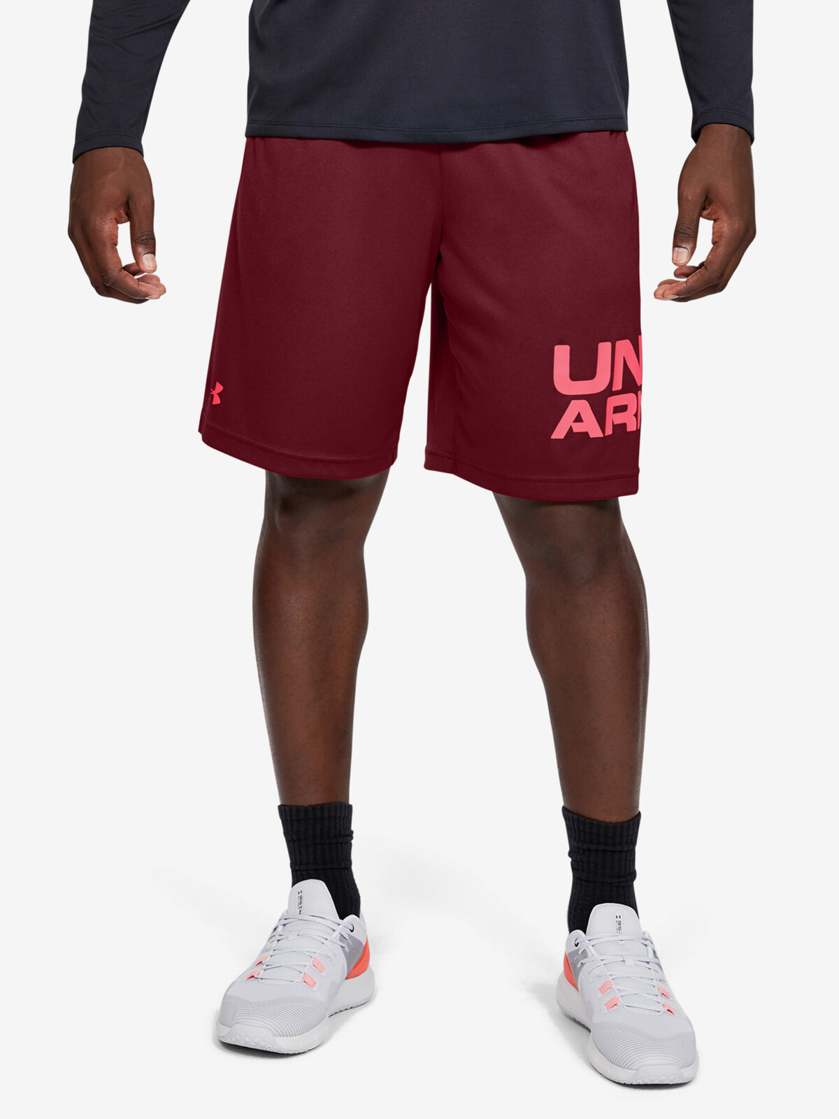Červené športové šortky Under Armour UA Tech