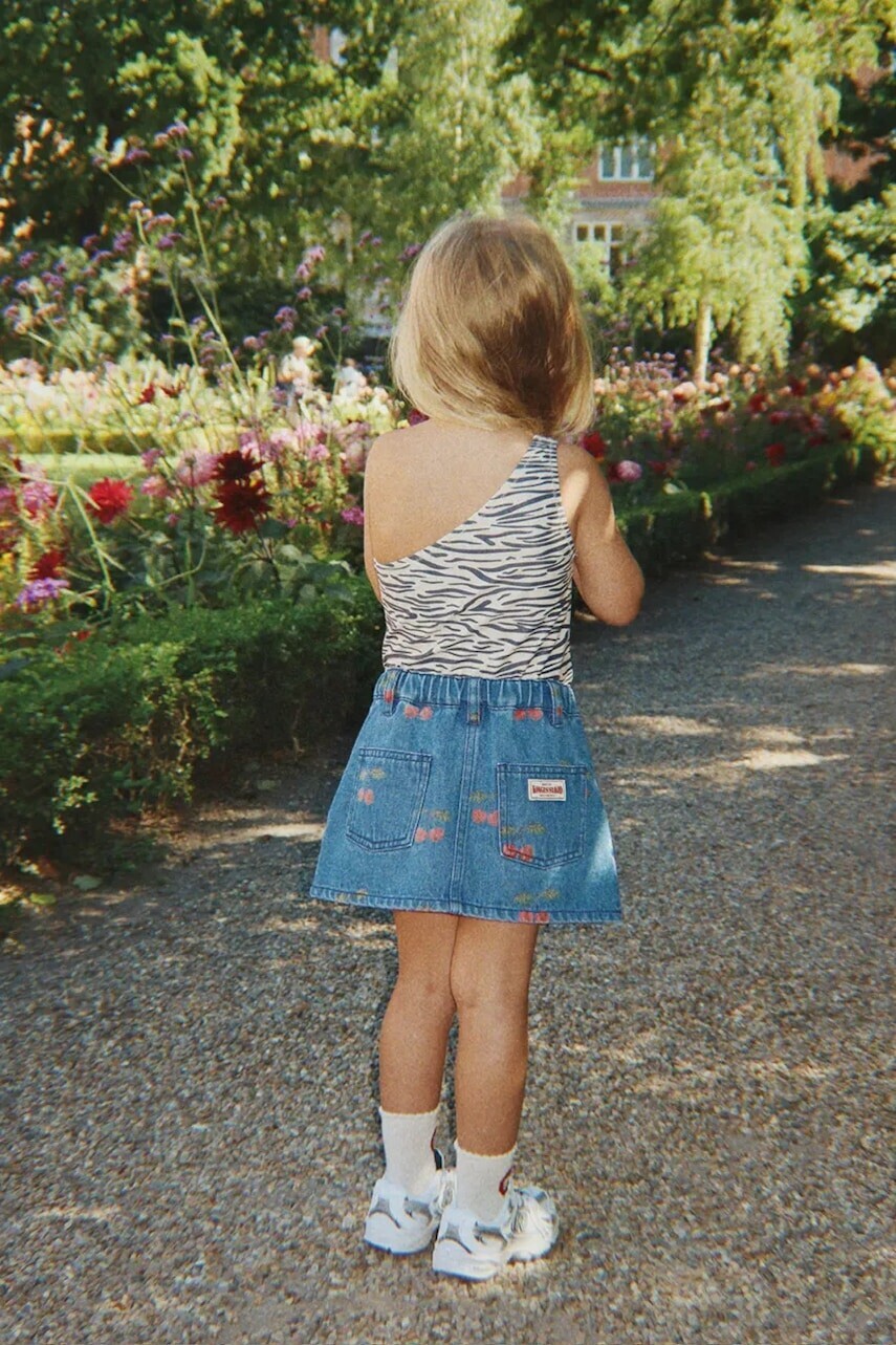 Konges Sløjd sukňa áčkového strihu rifľová MAGOT PRINTED SKIRT GOTS