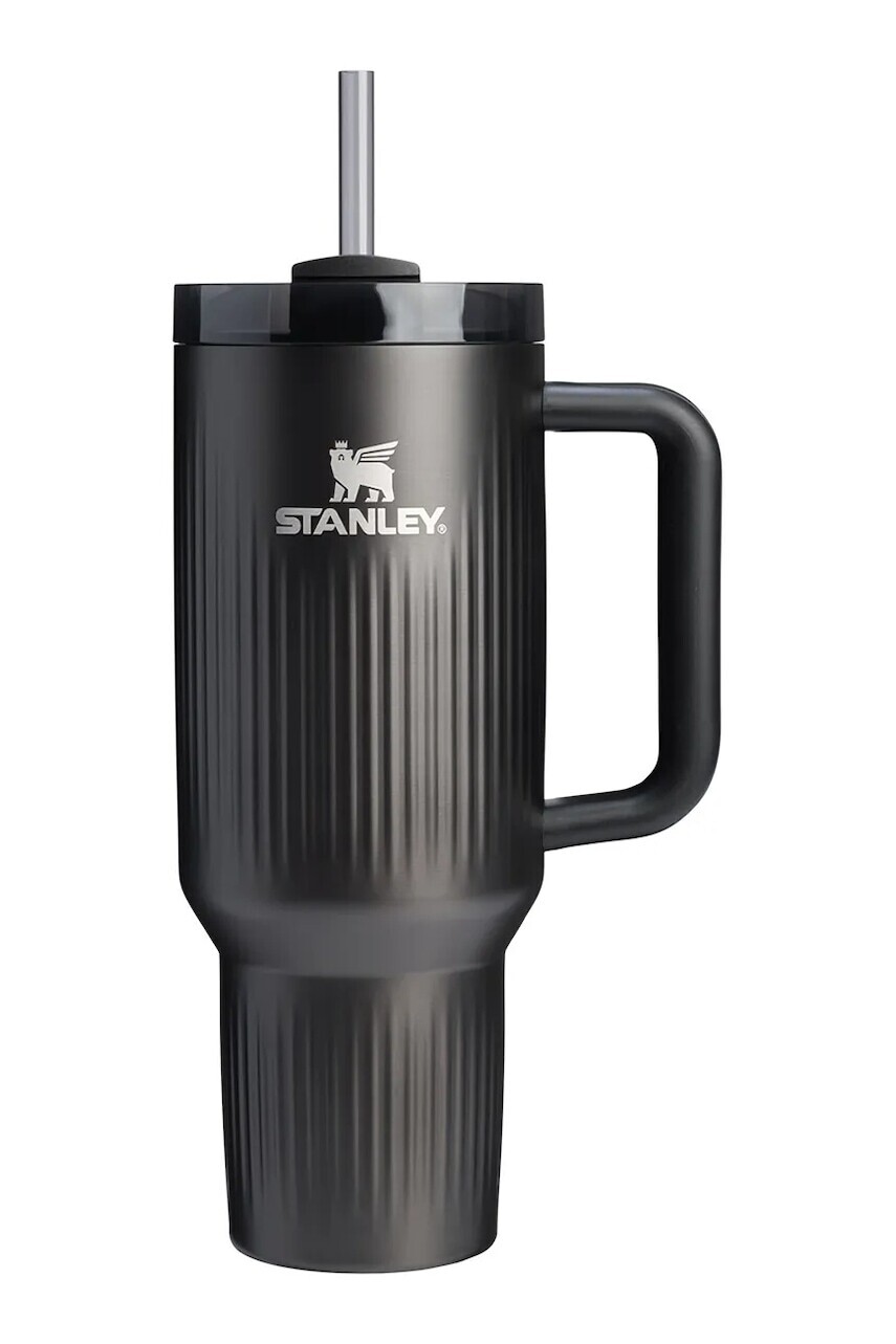Stanley termohrnček z nehrdzavejúcej ocele Quencher® H2.O FlowState™ Fluted 0,89 l