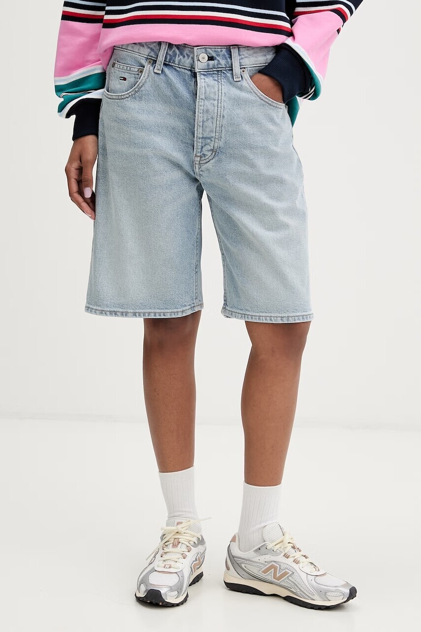 Tommy Jeans šortky dámske s bavlnou