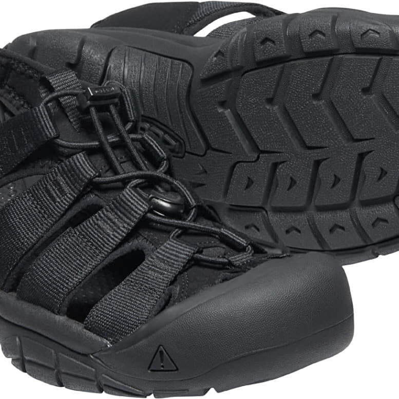 Tenisky KEEN Newport H2 Triple Black EUR 42