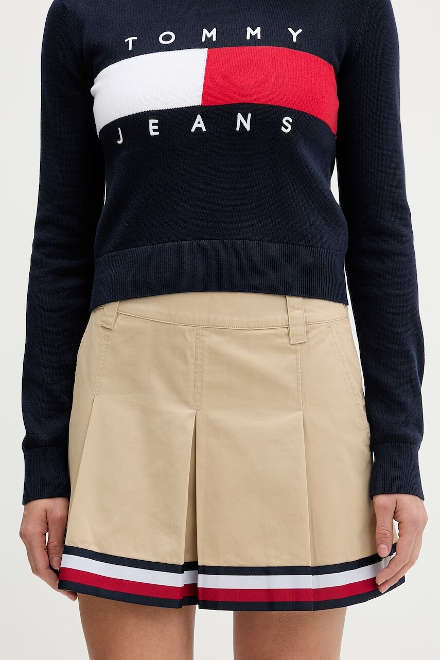 Tommy Jeans rozšírená sukňa bavlnená