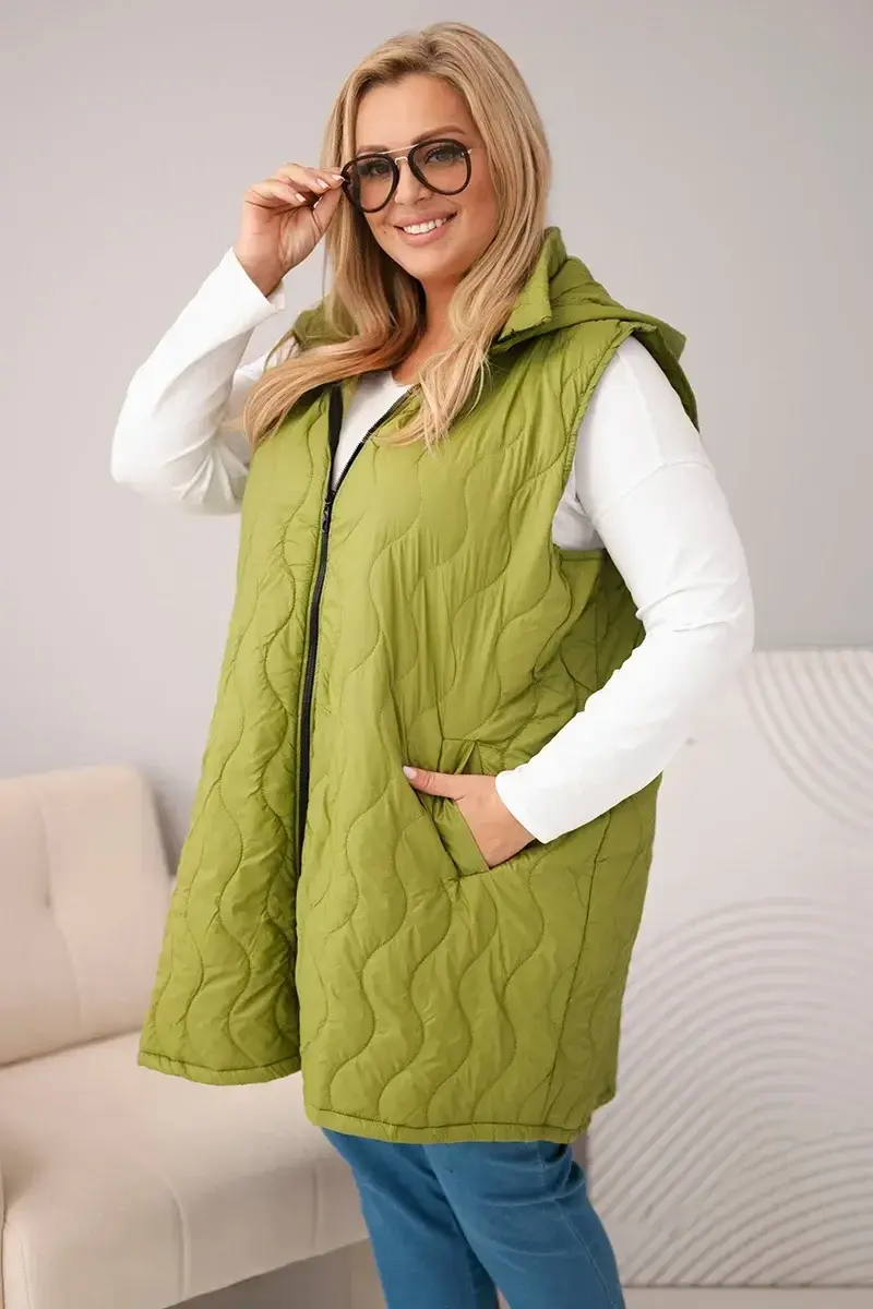 Kesi Dámska Plus Size prešívaná vesta s kapucňou olivová