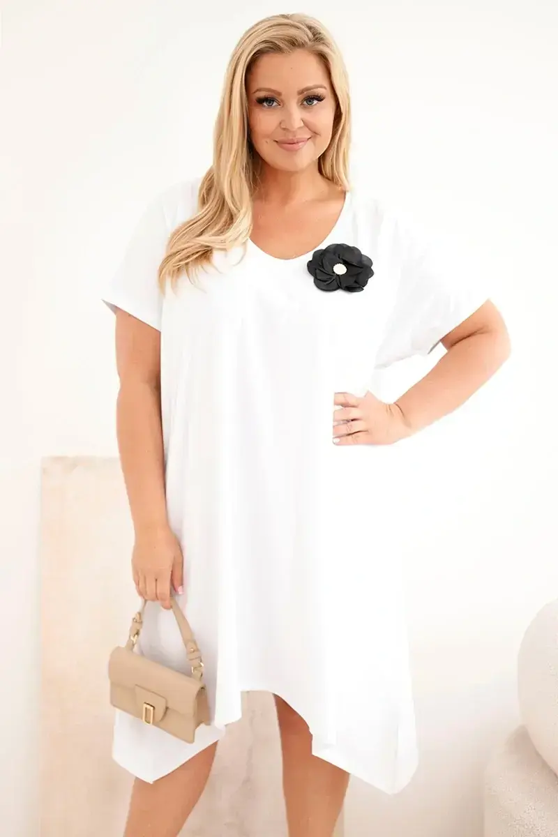 Bavlnené dámske plus size šaty s brošňou