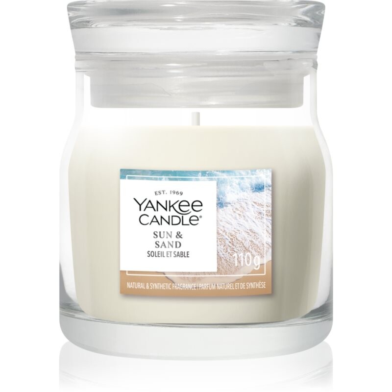 Yankee Candle Sun & Sand vonná sviečka Signature 110 g