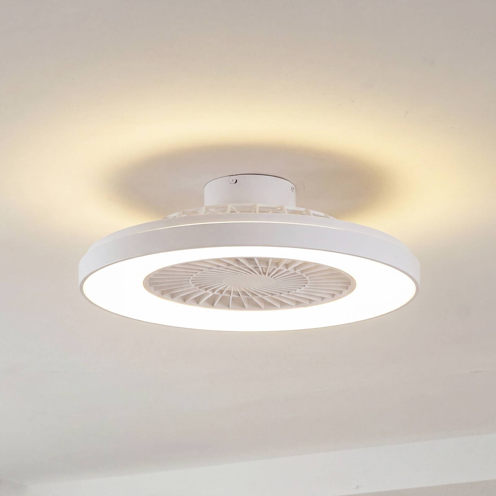 Stropný ventilátor Lindby LED Teleo, Ø 58 cm, biely, DC, Tuya