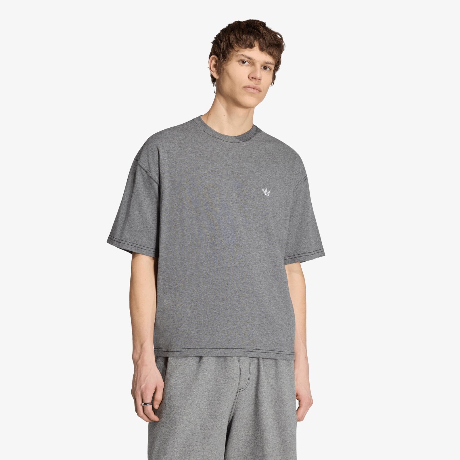 Tričko adidas Ess Tee Grey Four Mel S