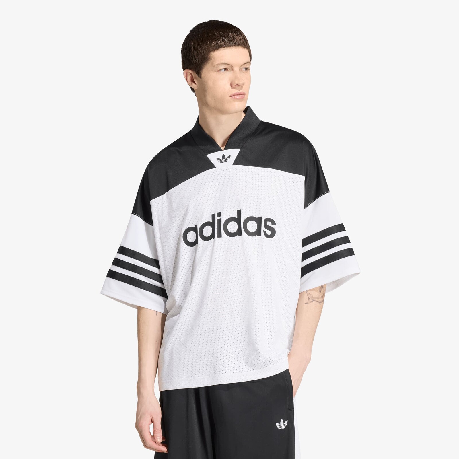 Dres adidas Adicolor Oversized American Football Jersey White/ Black XL