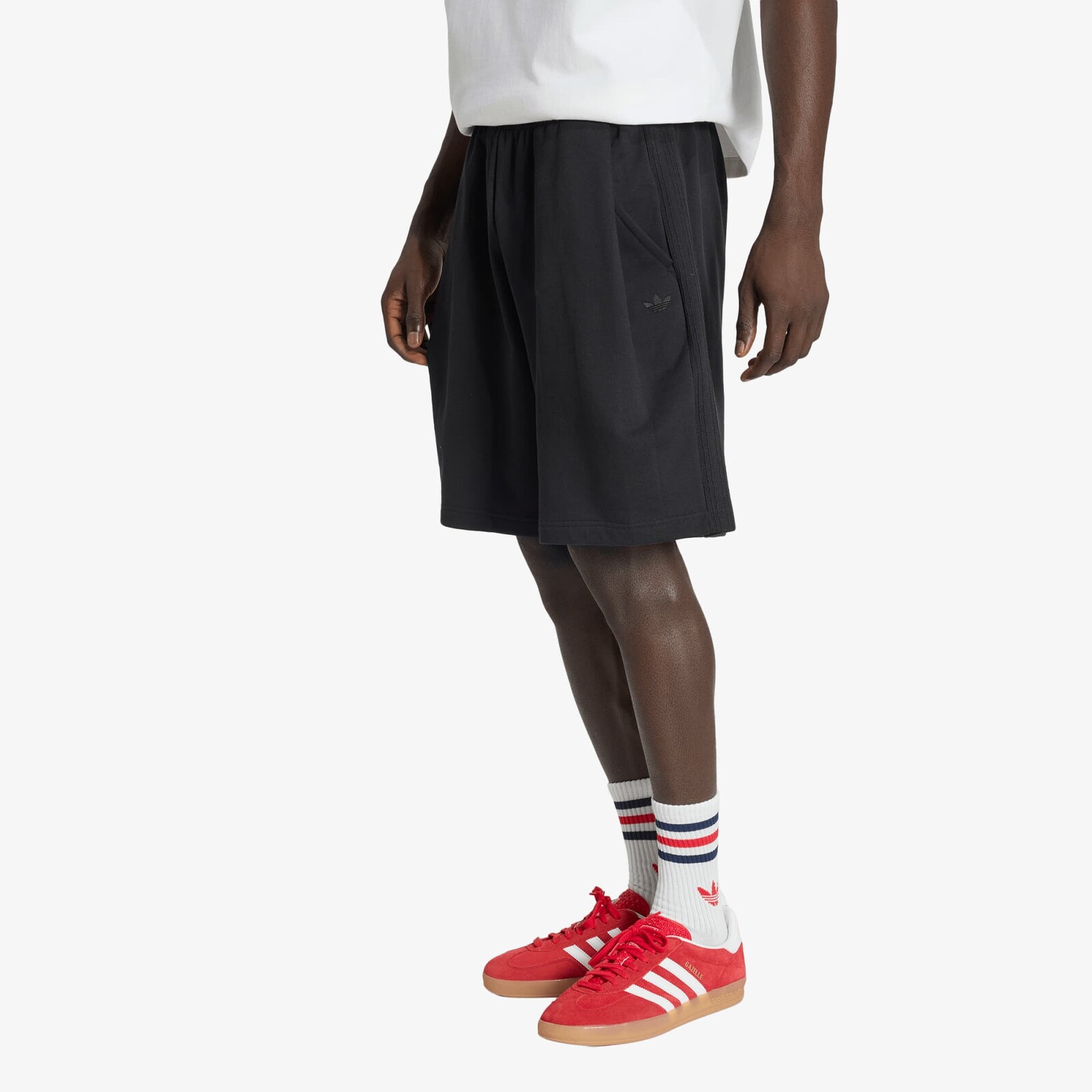 Šortky adidas P Ess Sho Black M