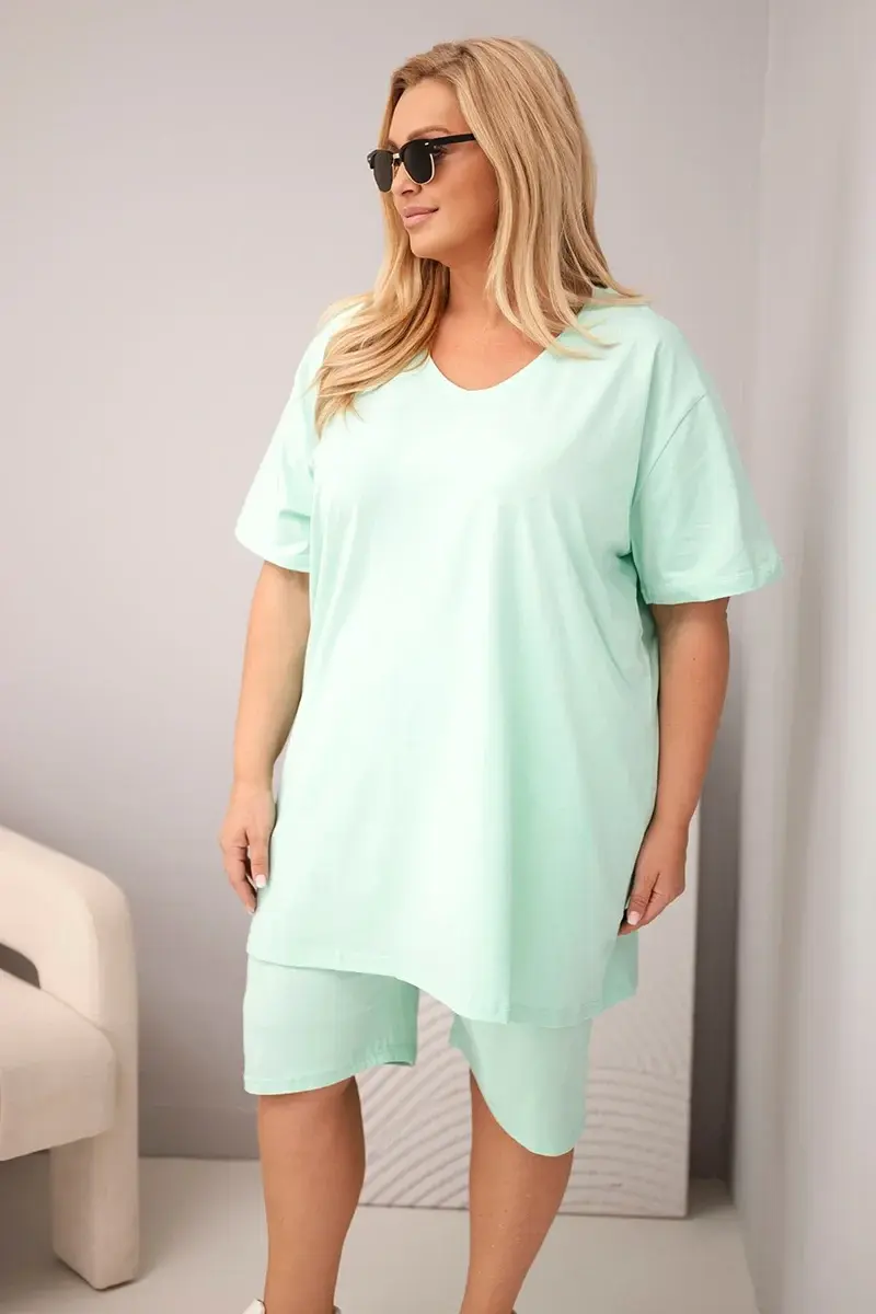 Kesi dámska plus size sada s blúzkou a šortkami
