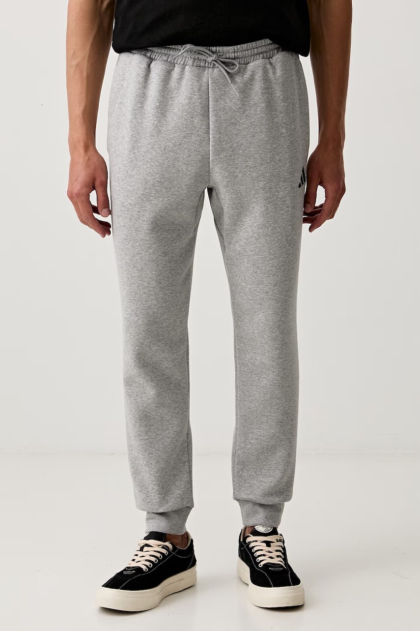 adidas teplákové nohavice pánske s bavlnou Feelcozy