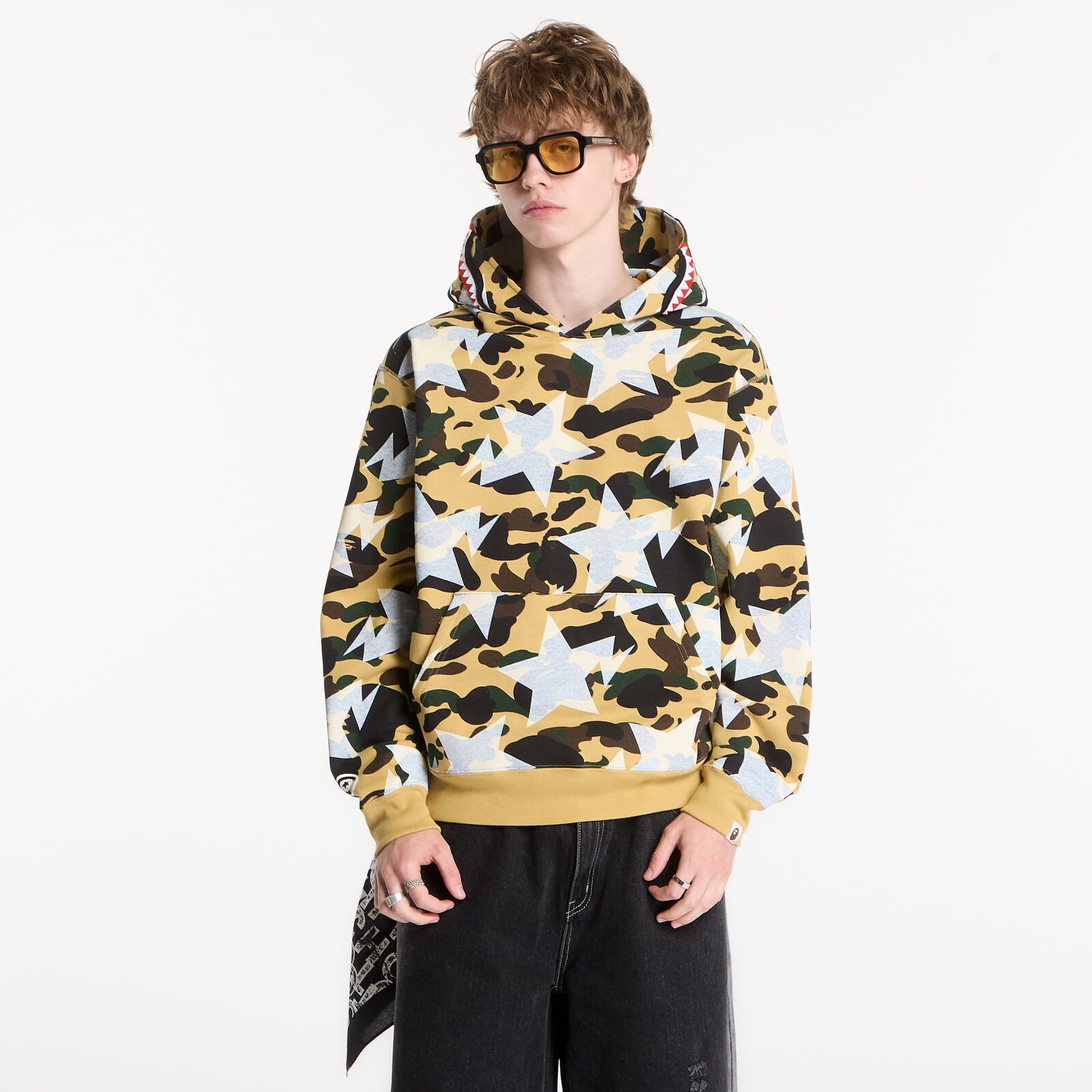 Mikina A BATHING APE Sta Over Print 1st Camo Shark Cropped Fi Yellow UNISEX M