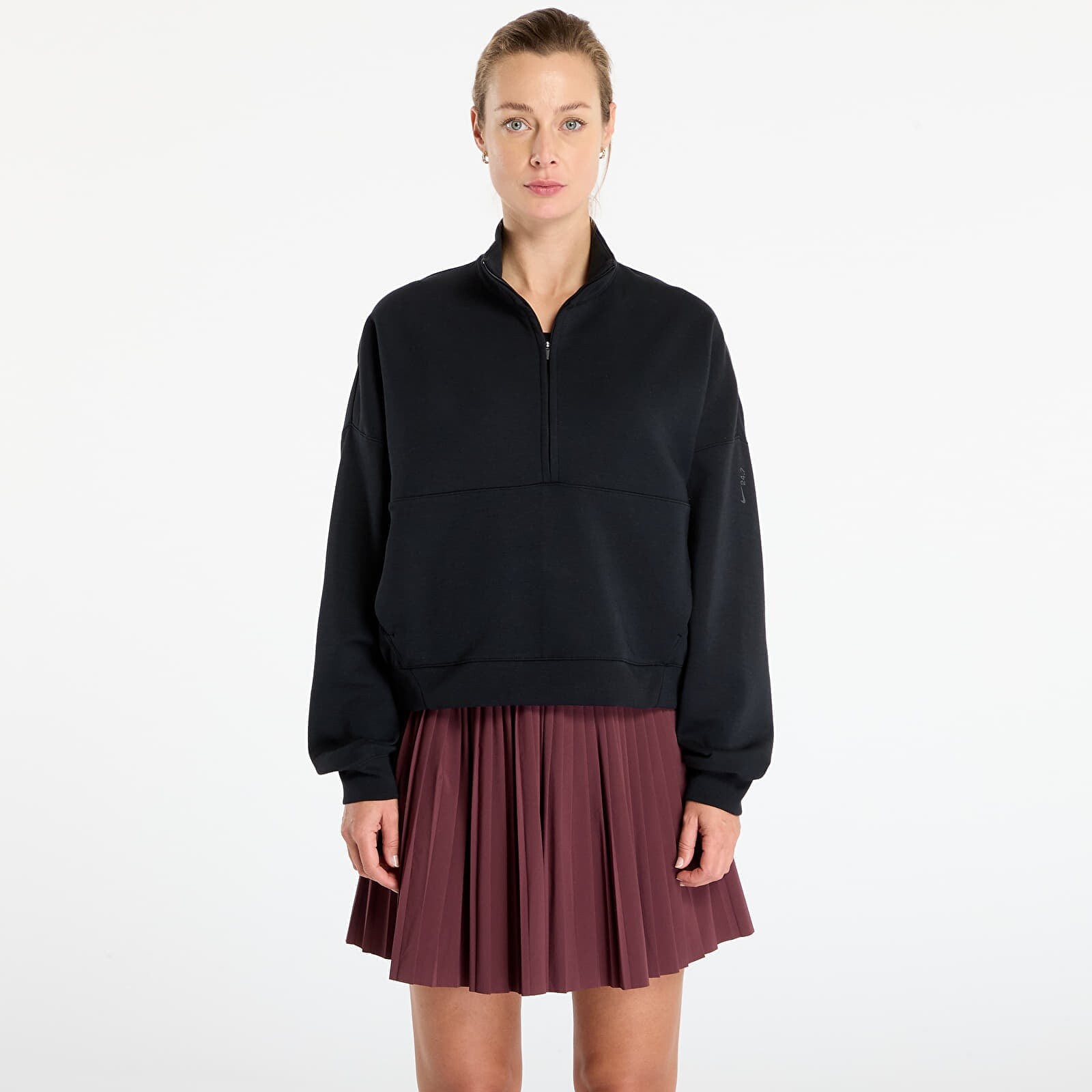 Mikina Nike 24.7 ImpossiblySoft Women's Dri-FIT Oversized 1/2-Zip Top Black/ Dk Smoke Grey XL