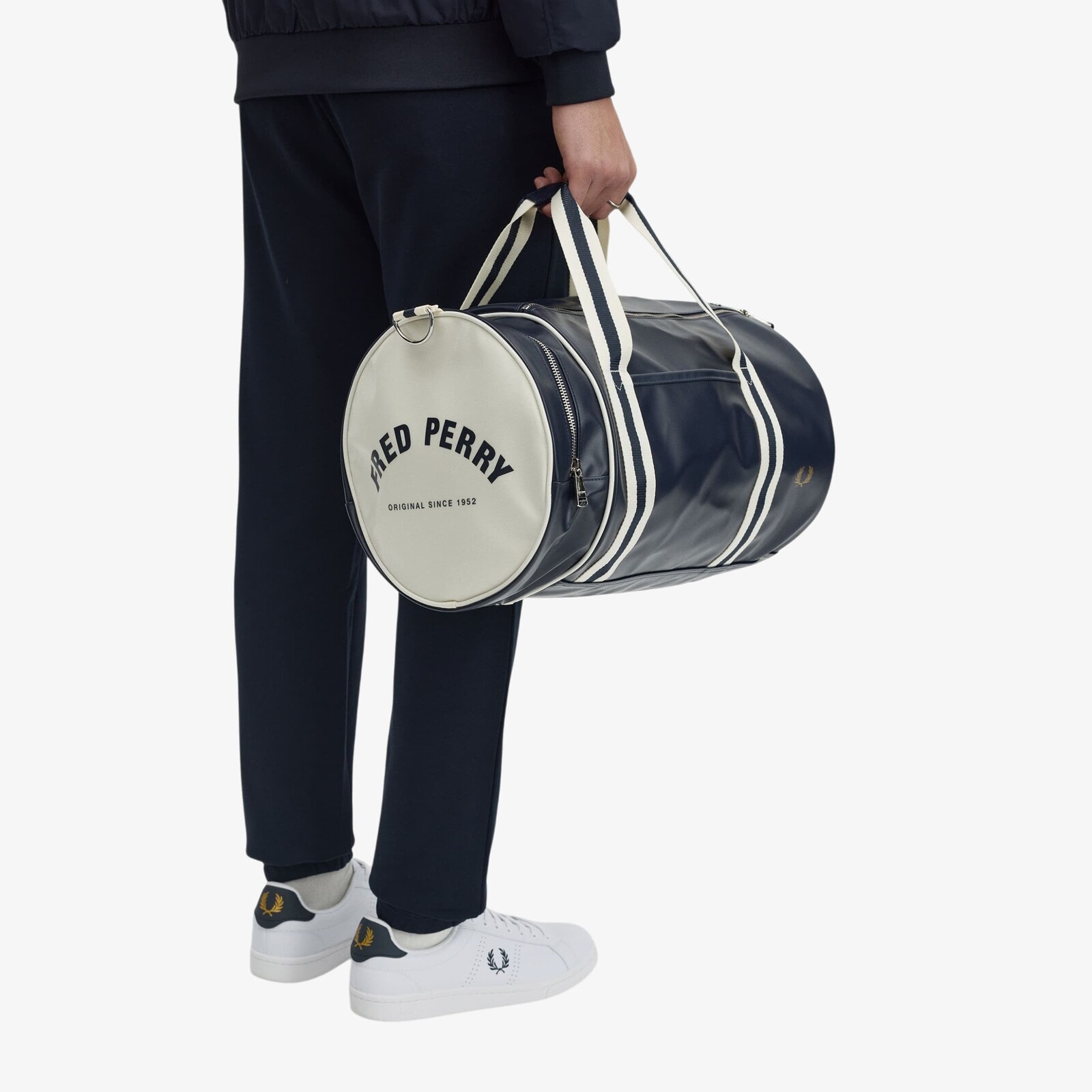 Taška Fred Perry Classic Barrel Bag Navy/ Ecru Universal