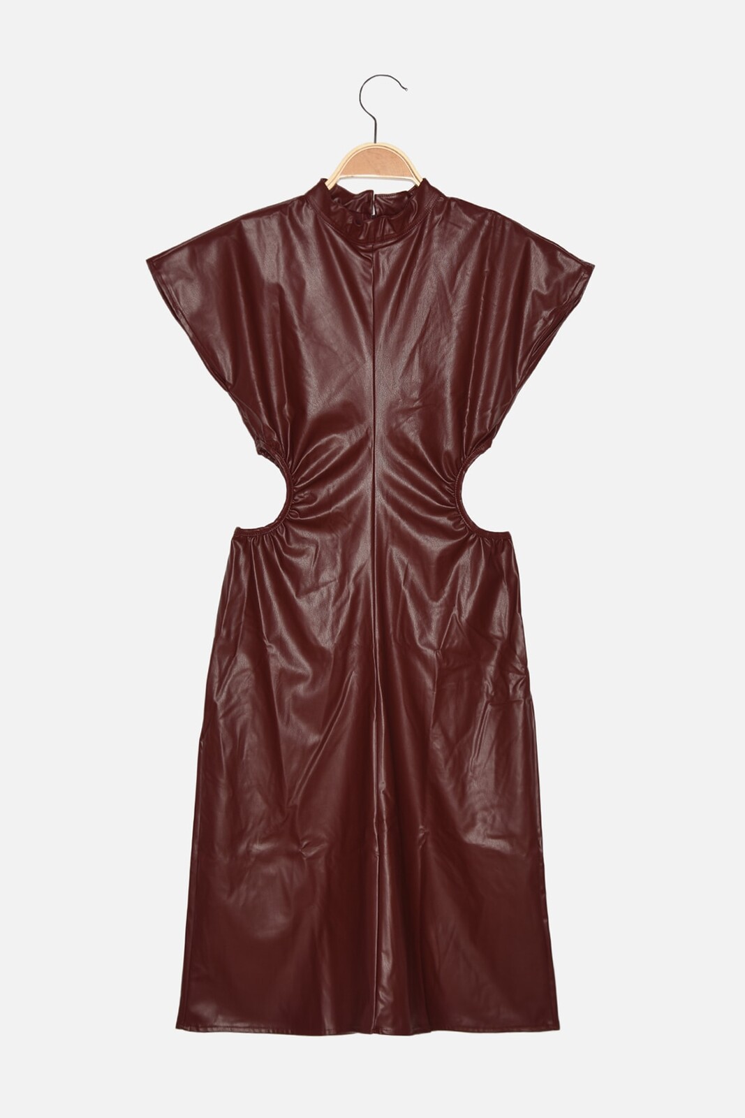 Trendyol Claret Red Cut detailné šaty so stojačikom