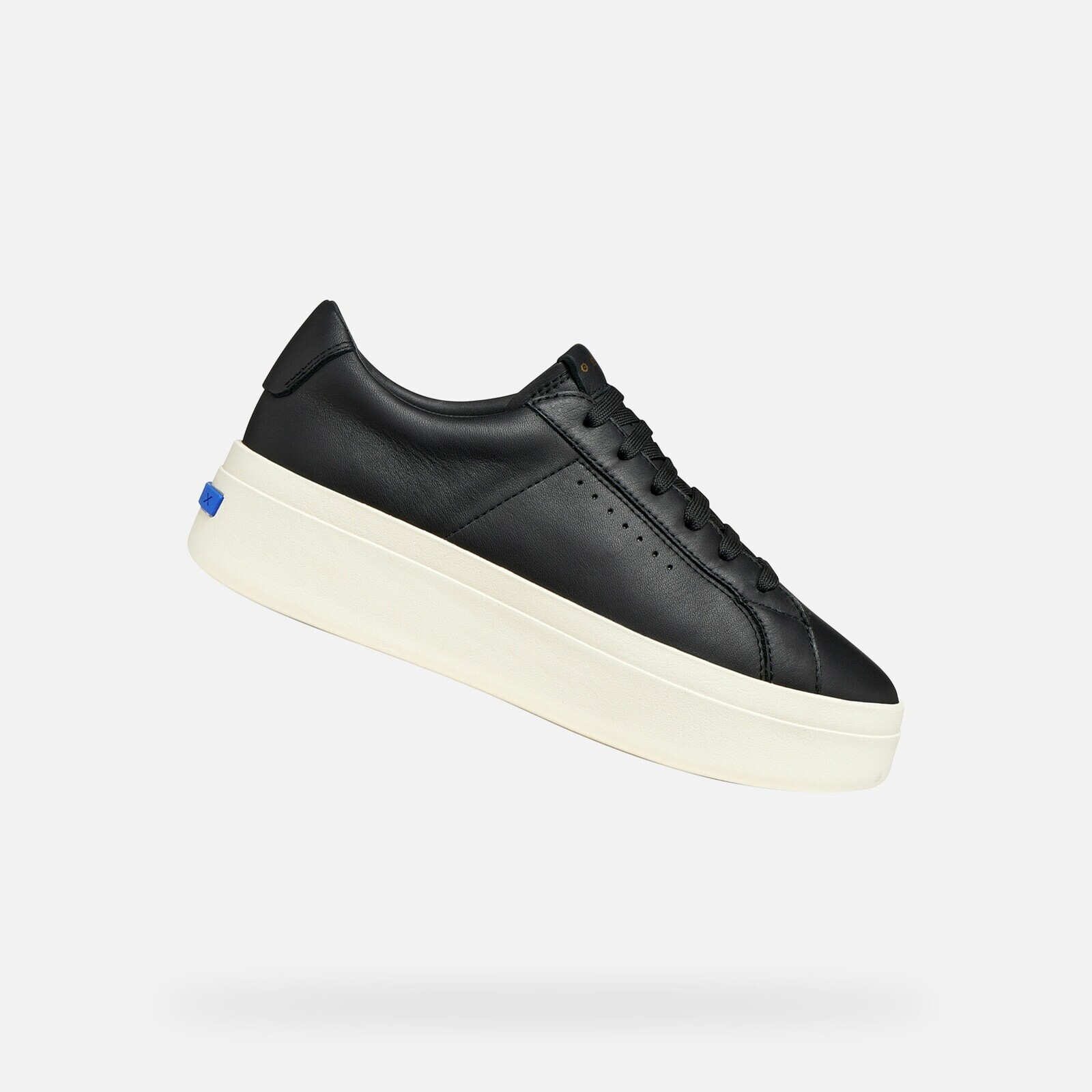 Dámske čierne tenisky Geox Gxcp-03