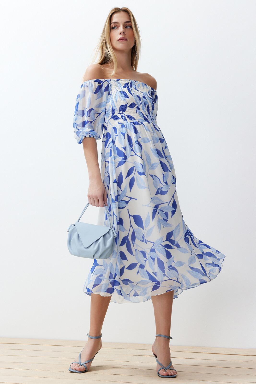 Trendyol Madonna neck Chiffon Maxi Woven Dress with Blue Floral Skirt Opening at the Waist