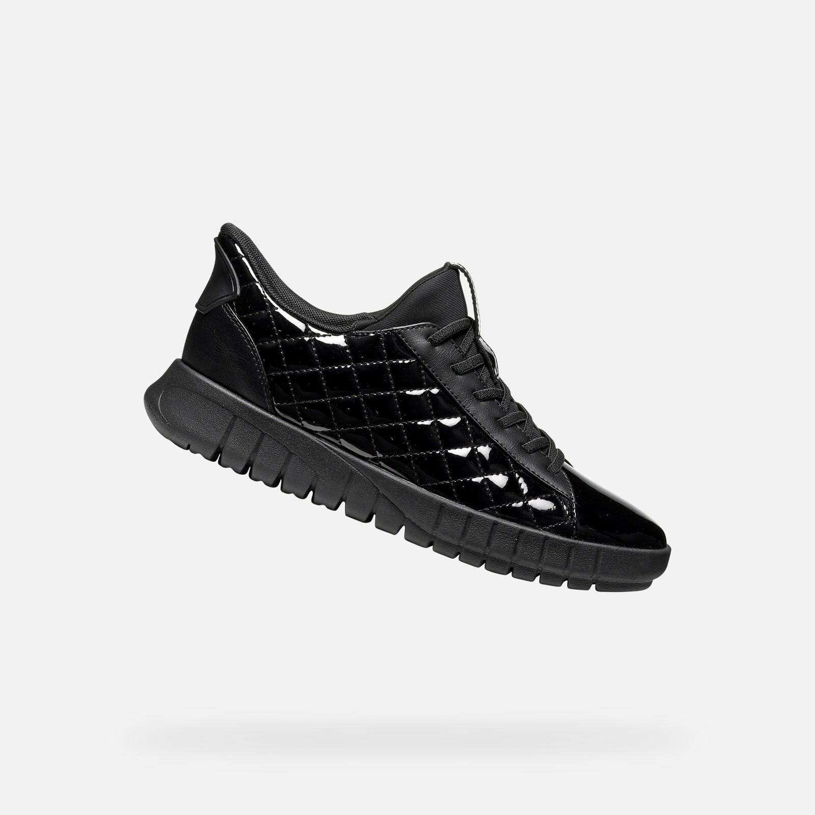 Black Women's Geox Flextride Plus Sneakers - Women's