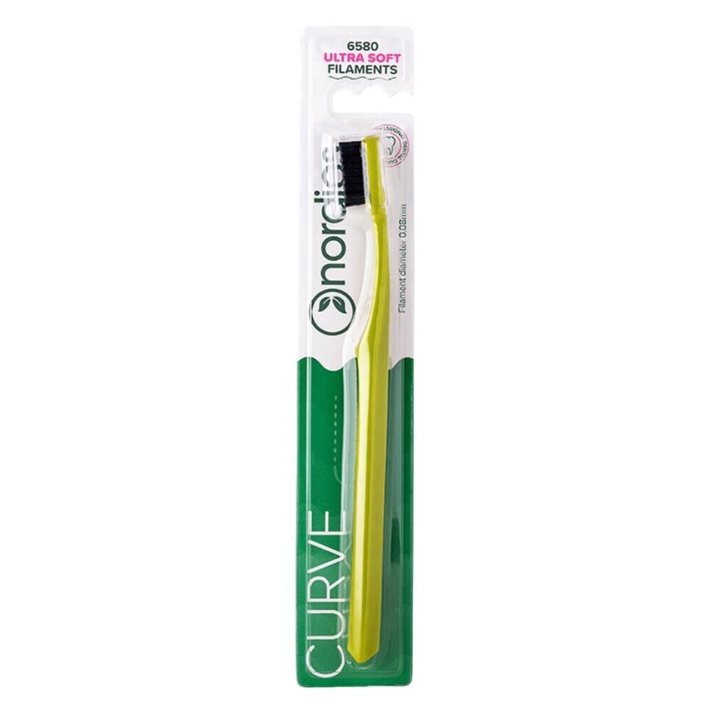 Zubná kefka Ultra Soft s ergonomickým zahnutím 6580 štetín zelená Nordics Oral Care