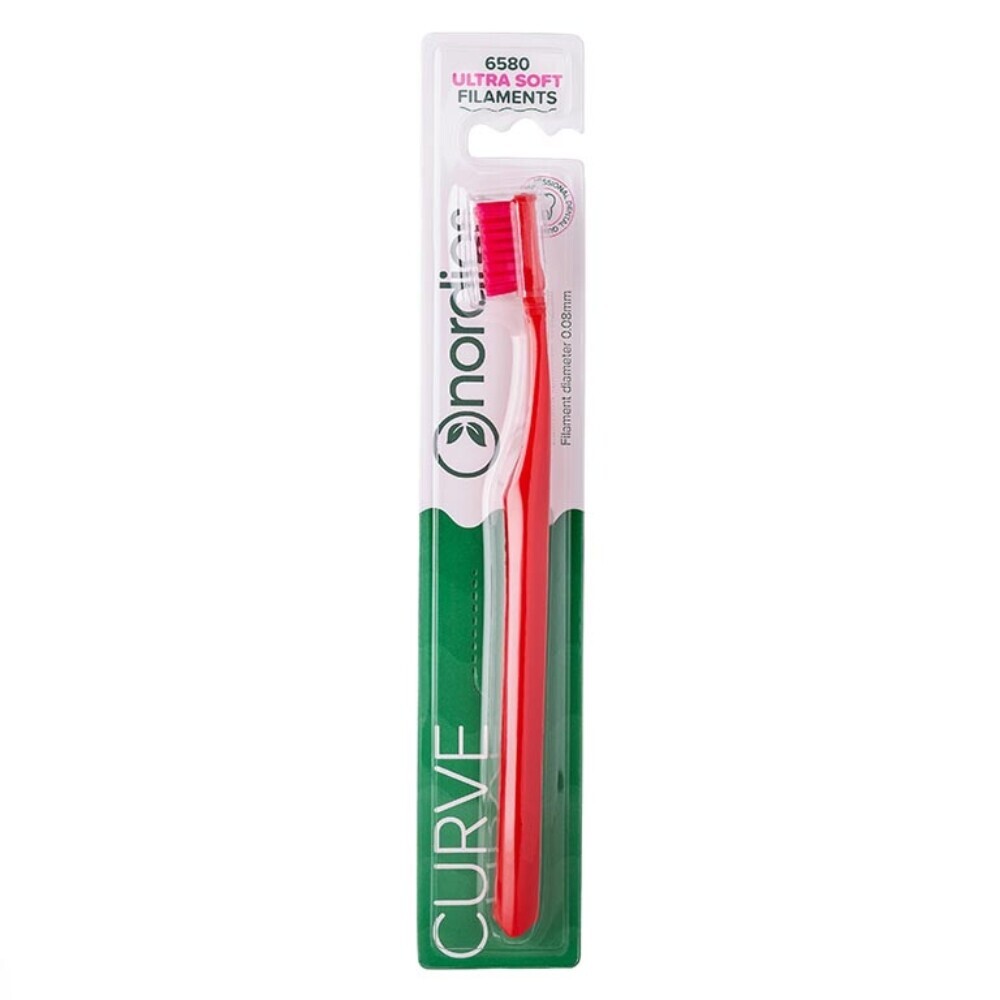 Zubná kefka Ultra Soft s ergonomickým zahnutím 6580 štetín červená Nordics Oral Care