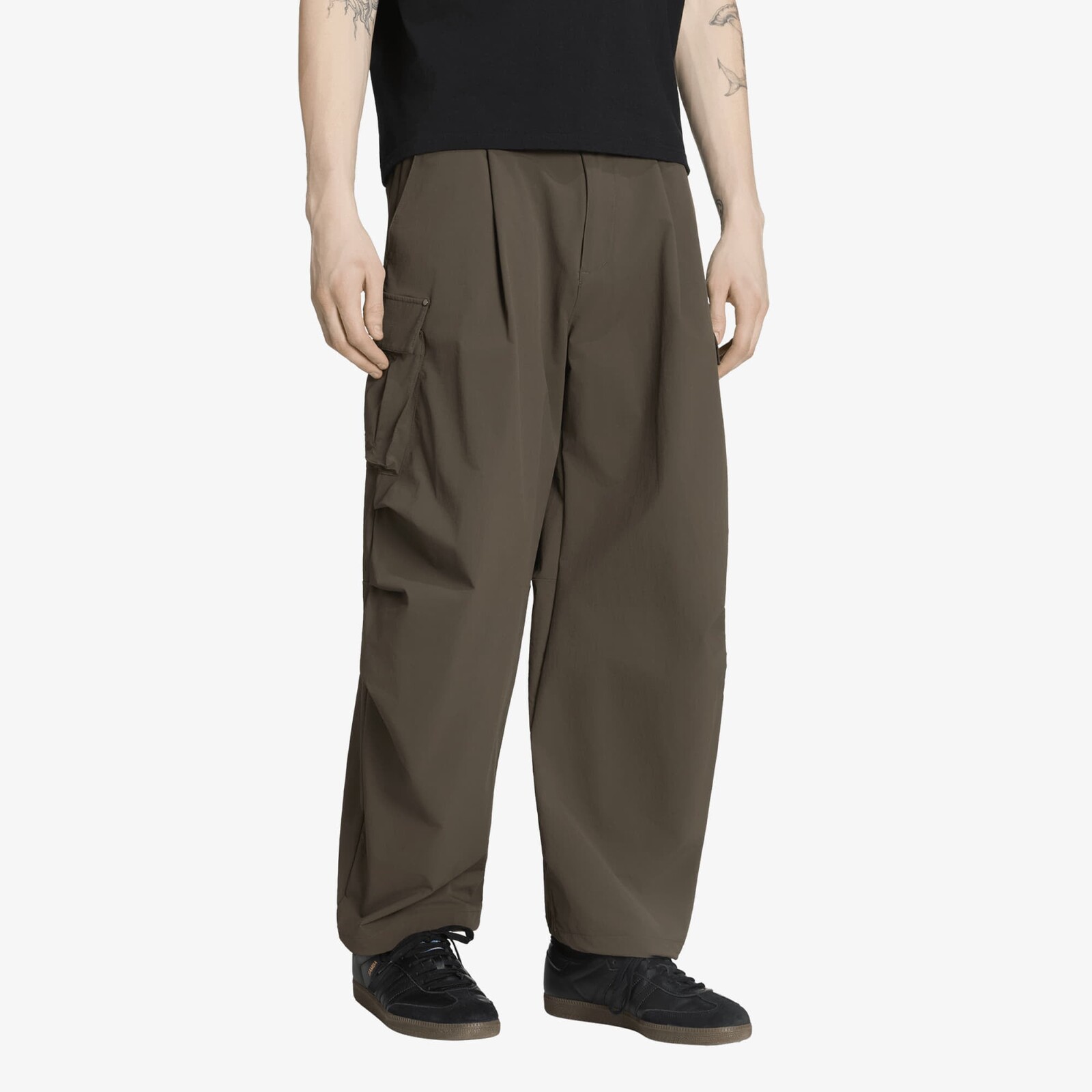 Kalhoty adidas Premium Essentials Utility Cargo Pants Shadow Olive 34