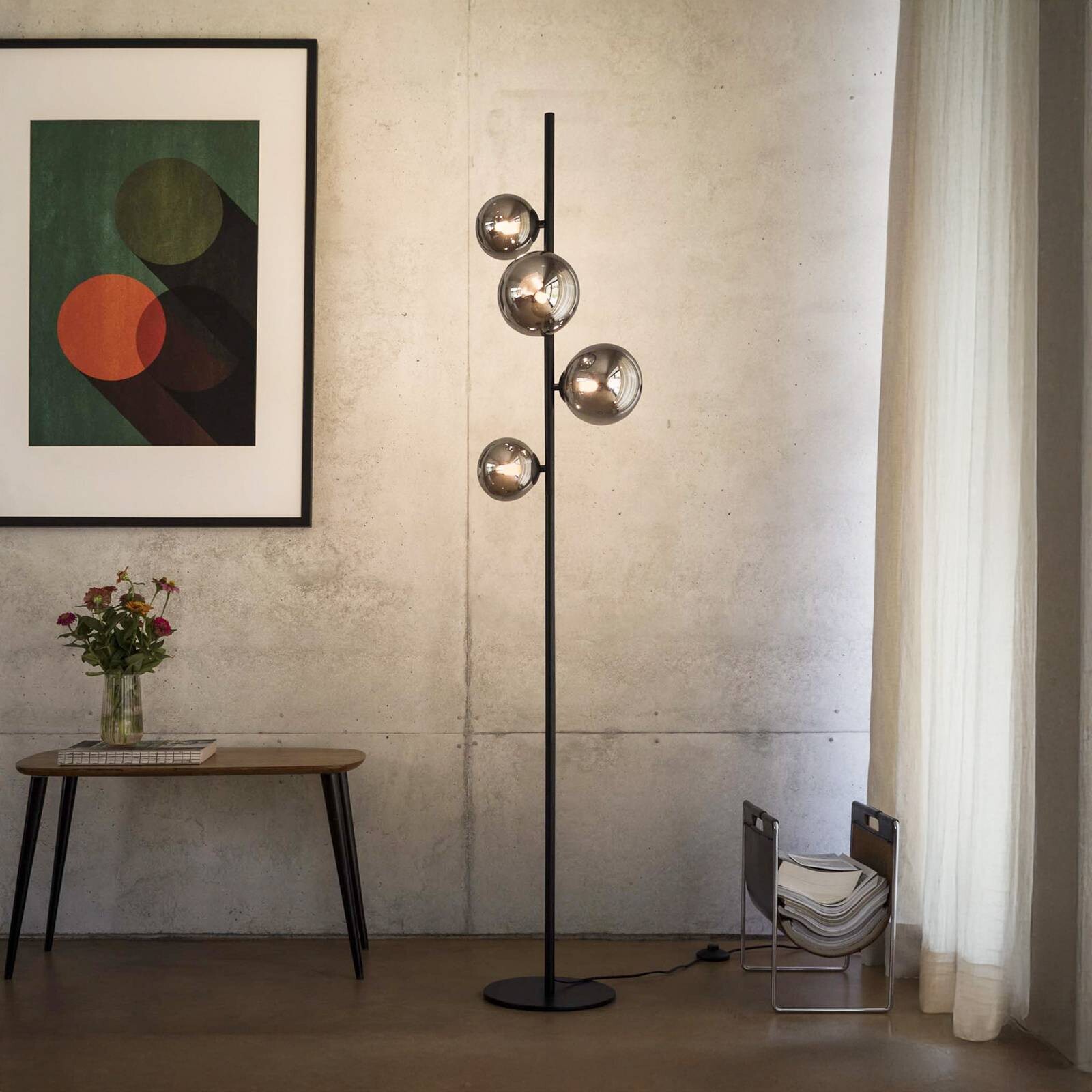 Stojacia lampa IDEAL LUX Perlage, čierna/dymovo sivá, výška 164 cm, 4-pl.