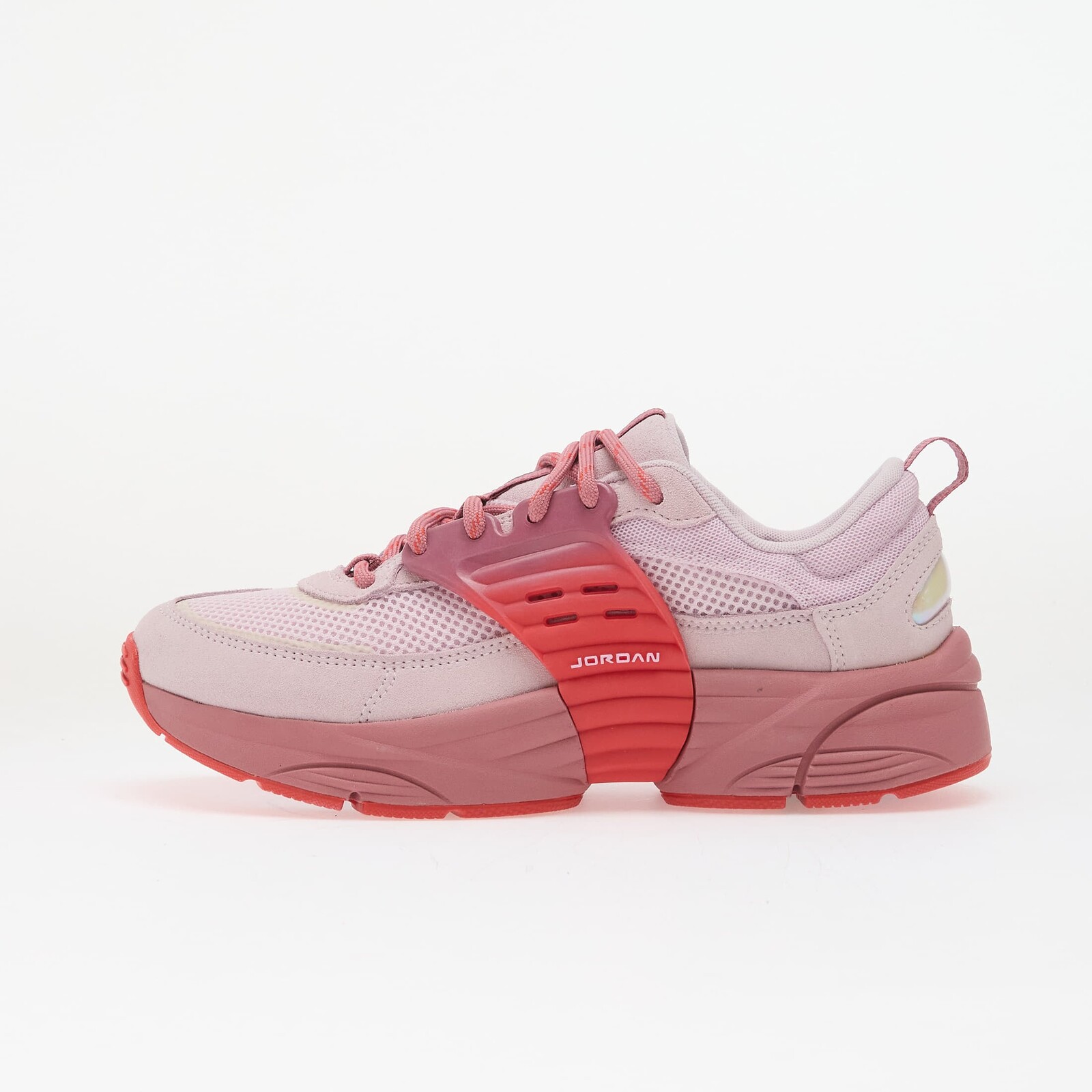 Tenisky Jordan Trunner O/S Regal Pink/ Track Red-Desert Berry EUR 35.5