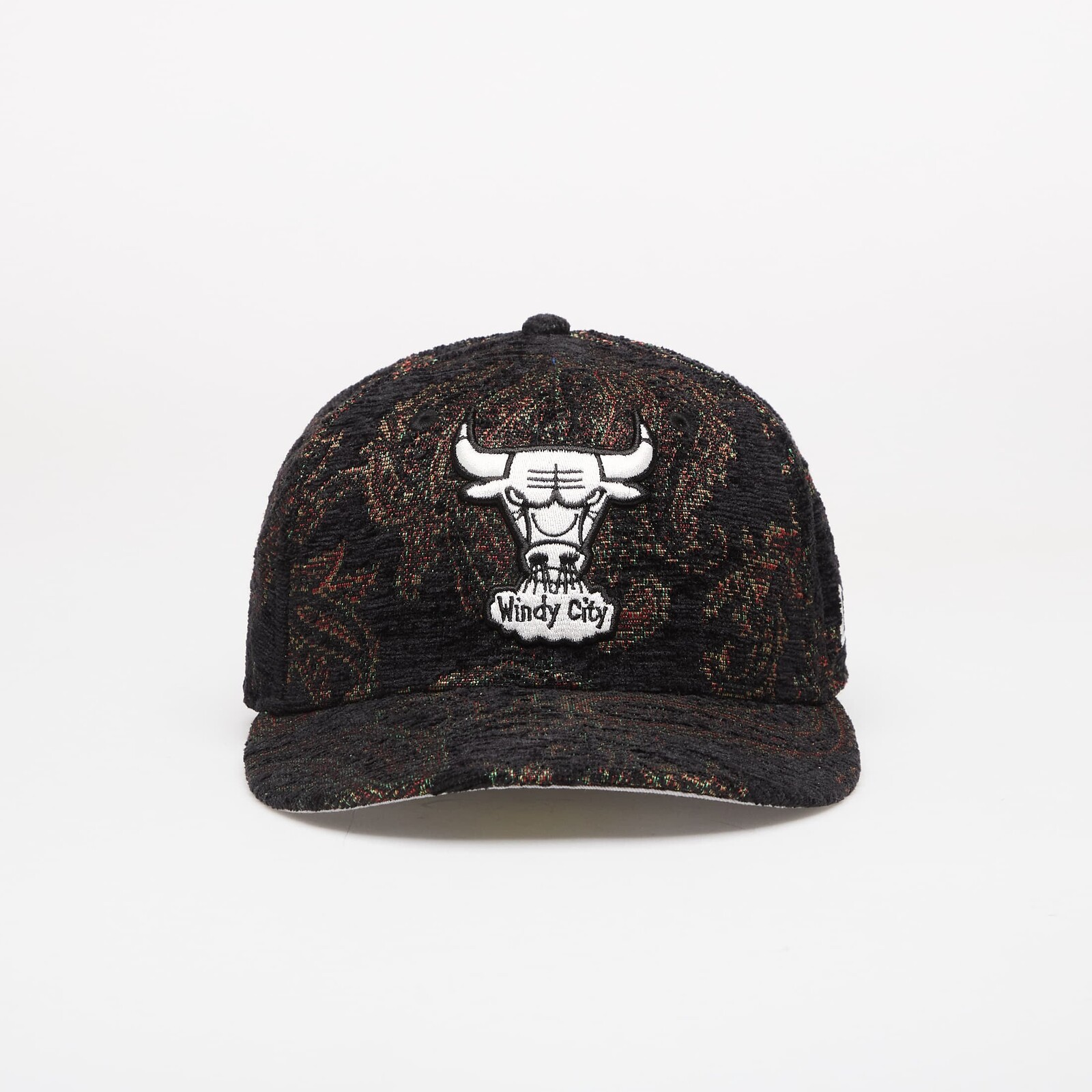 Šiltovka New Era 59FIFTY NBA Jacquard Chen Chicago Bulls Black 7 3/8