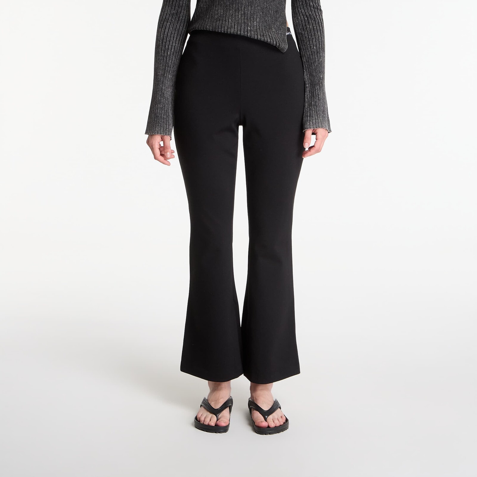 Kalhoty Calvin Klein Jeans Ponte Tailored Flare Pant Black S