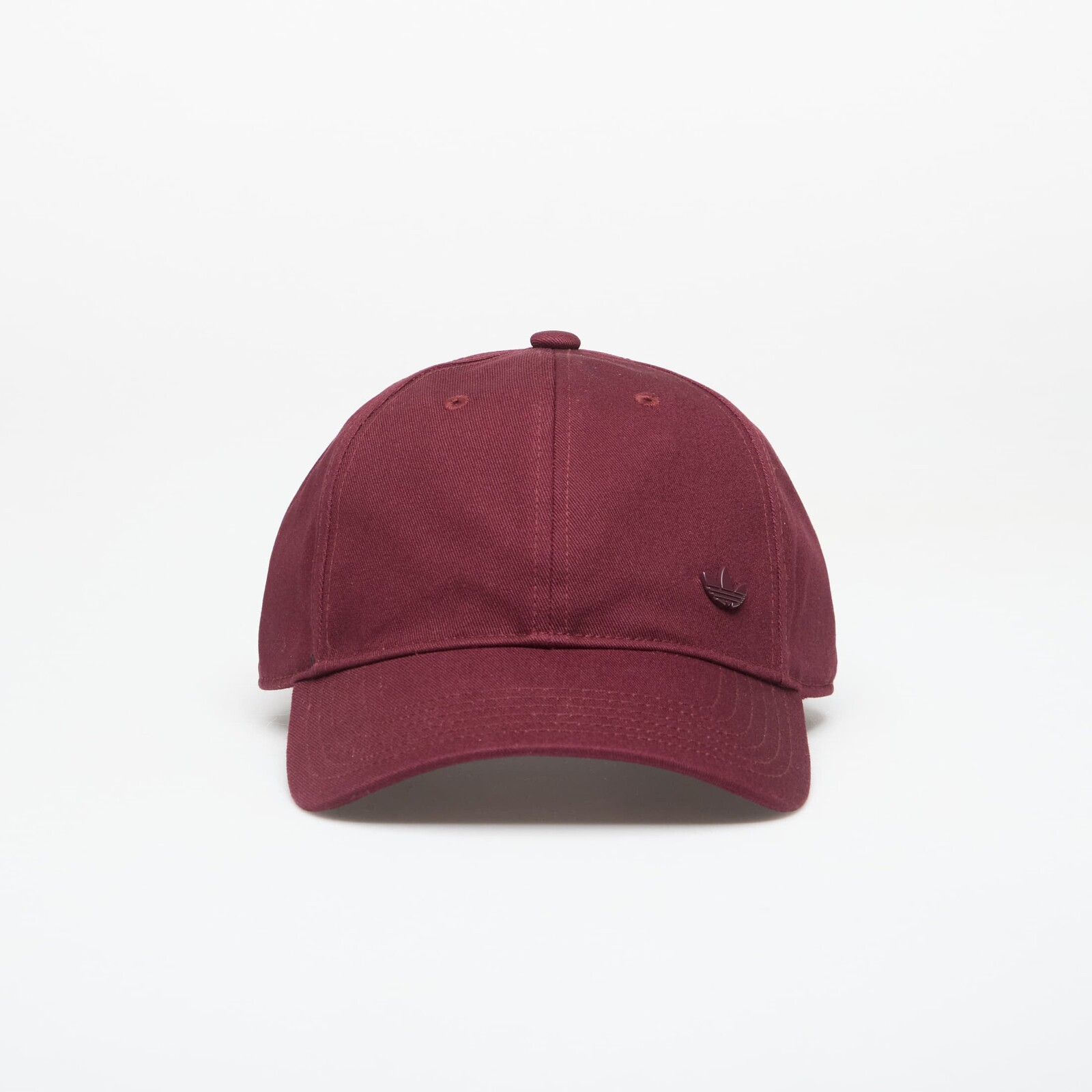 Šiltovka adidas Everyday Icons Cap With Tonal Metal Trefoil Maroon OSFM