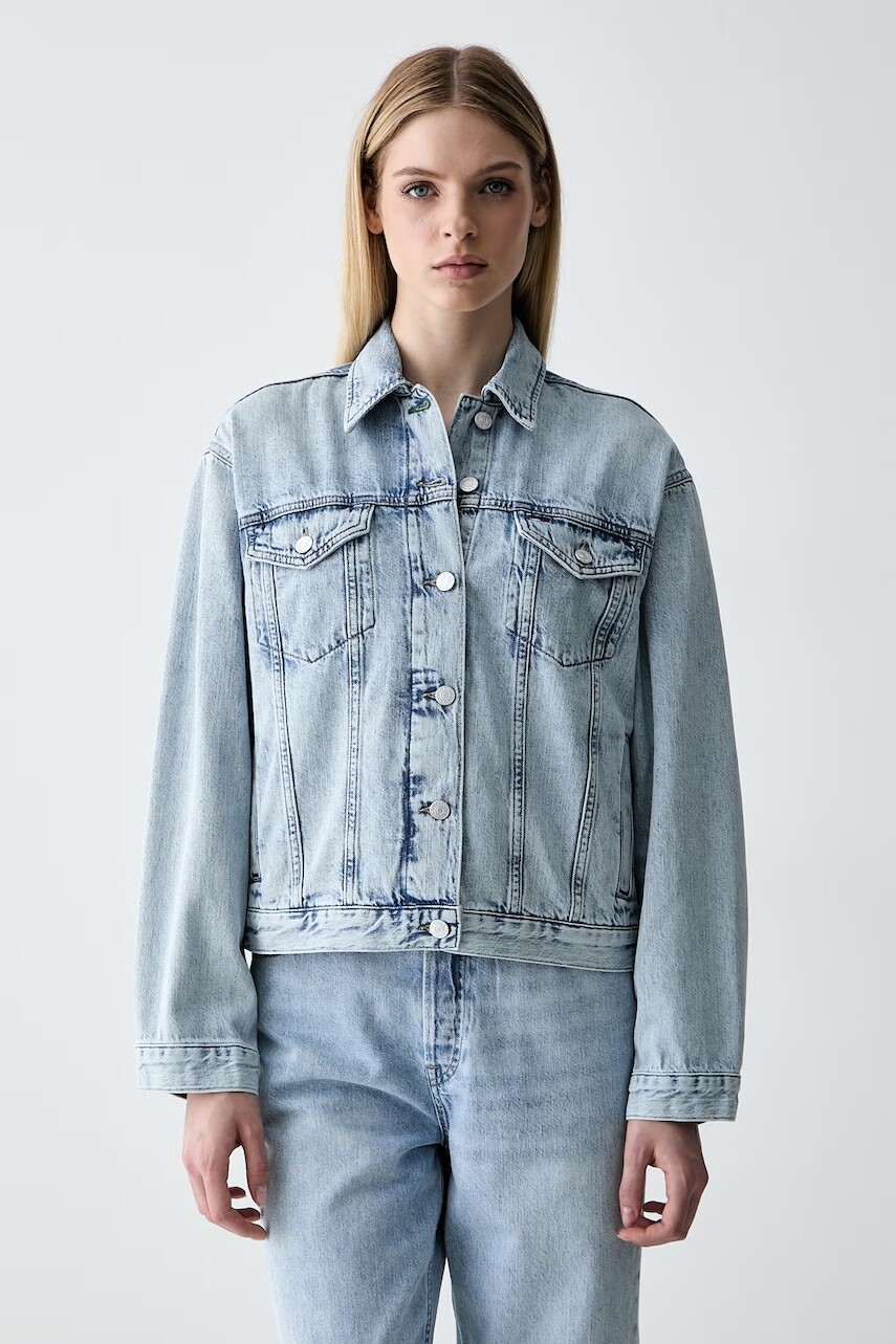Tommy Jeans krátka bunda dámska rifľová