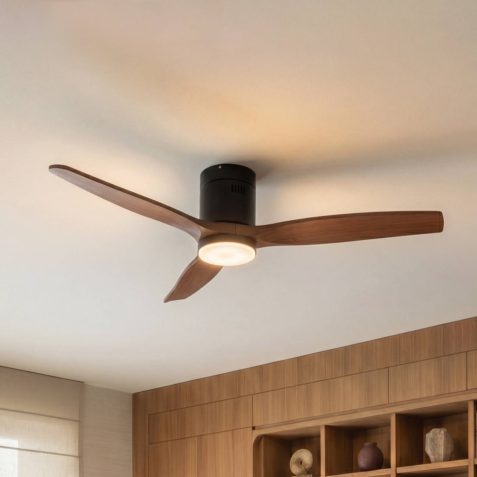 Stropný ventilátor Lucande LED Brinia, Ø 132 cm, drevo, CCT