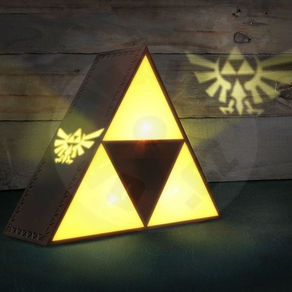 Paladone Zelda LED svetlo Tri Force