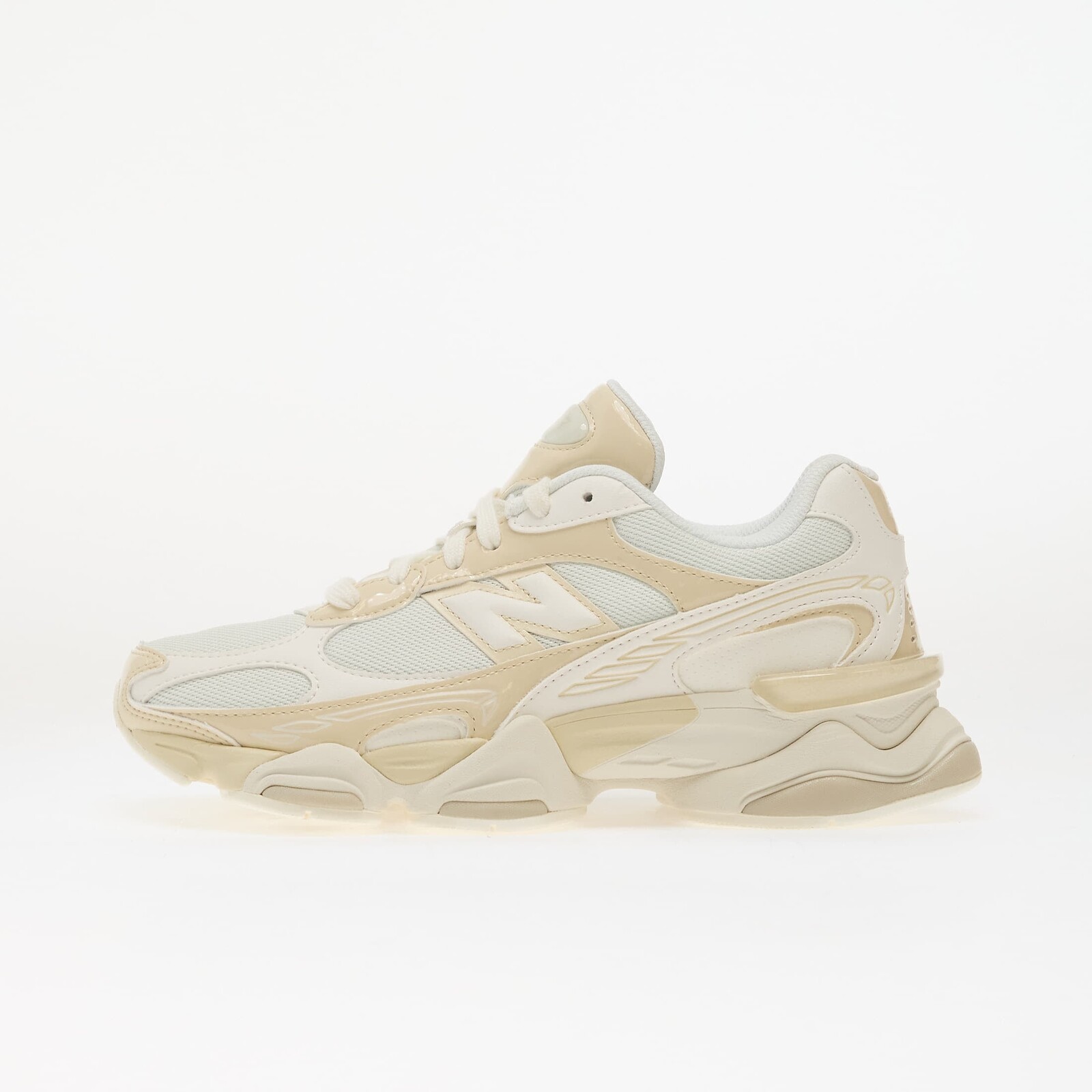 Tenisky New Balance 9060 Bone/ Sea Salt EUR 40.5
