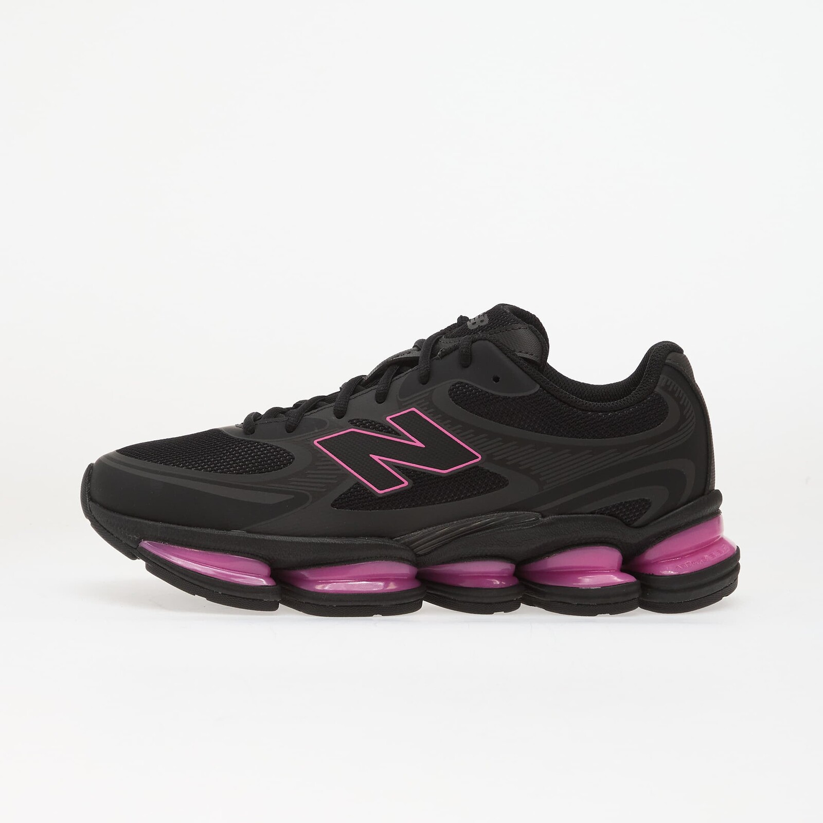 Tenisky New Balance 2000 Black/ Pink Heat/ Black Cement EUR 37.5