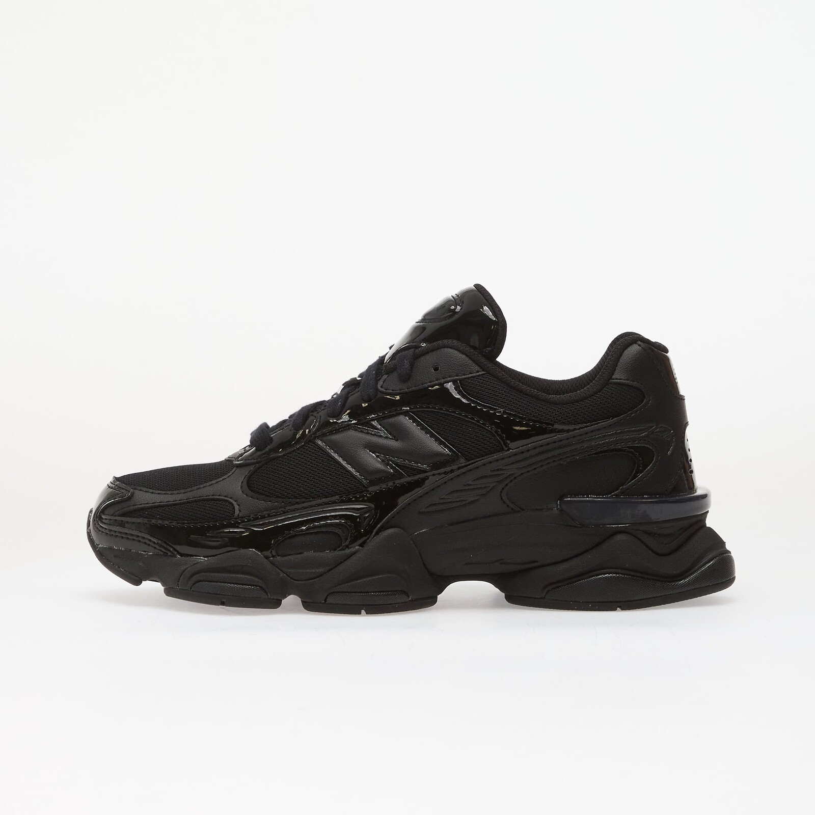 Tenisky New Balance 9060 Black/ Black EUR 42