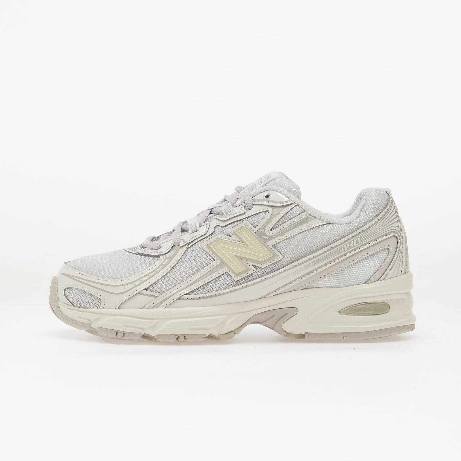 Tenisky New Balance 740 White/ Silver Metallic EUR 37.5